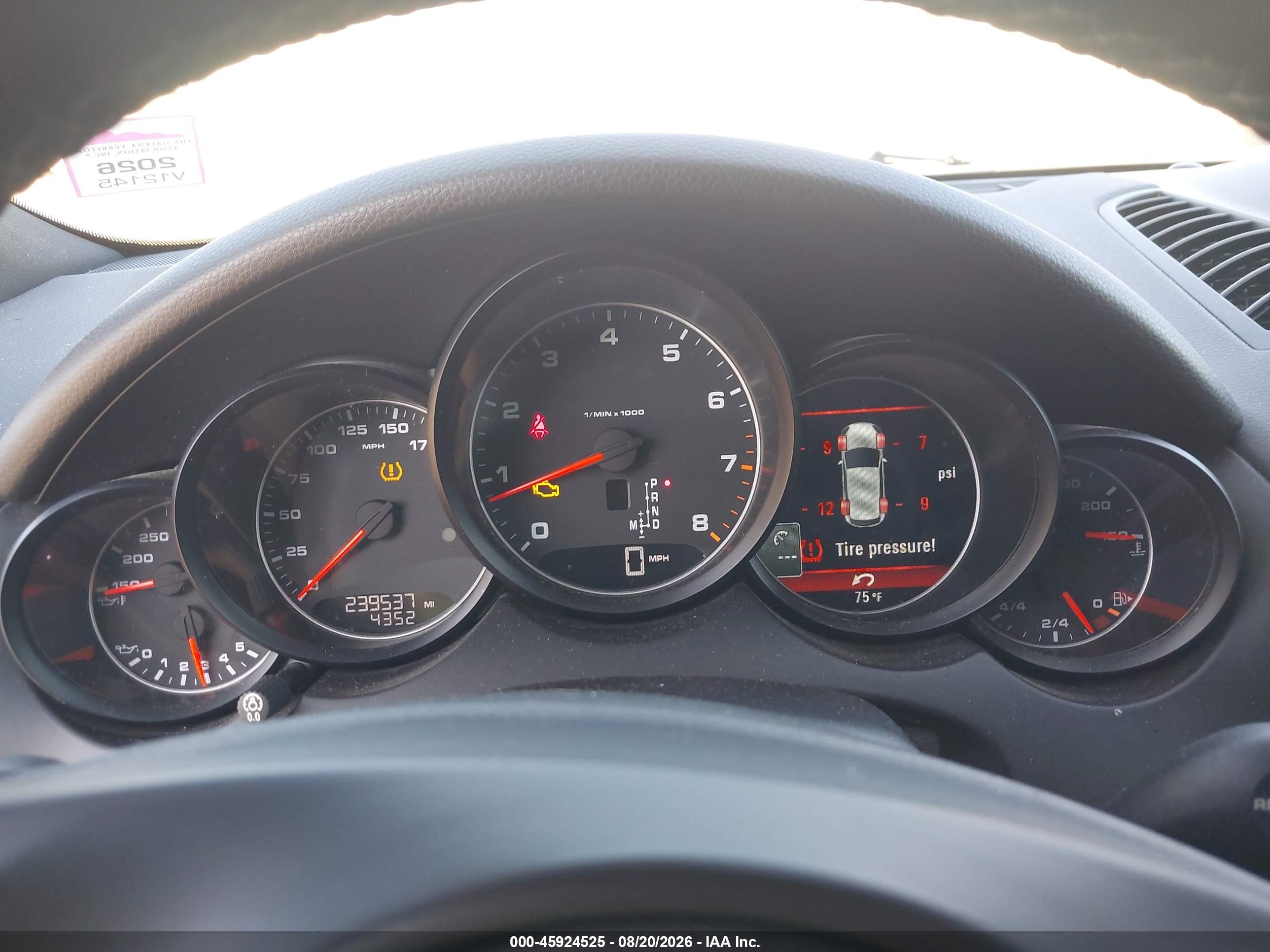 2012 Porsche Cayenne   Black vin: WP1AA2A21CLA12382