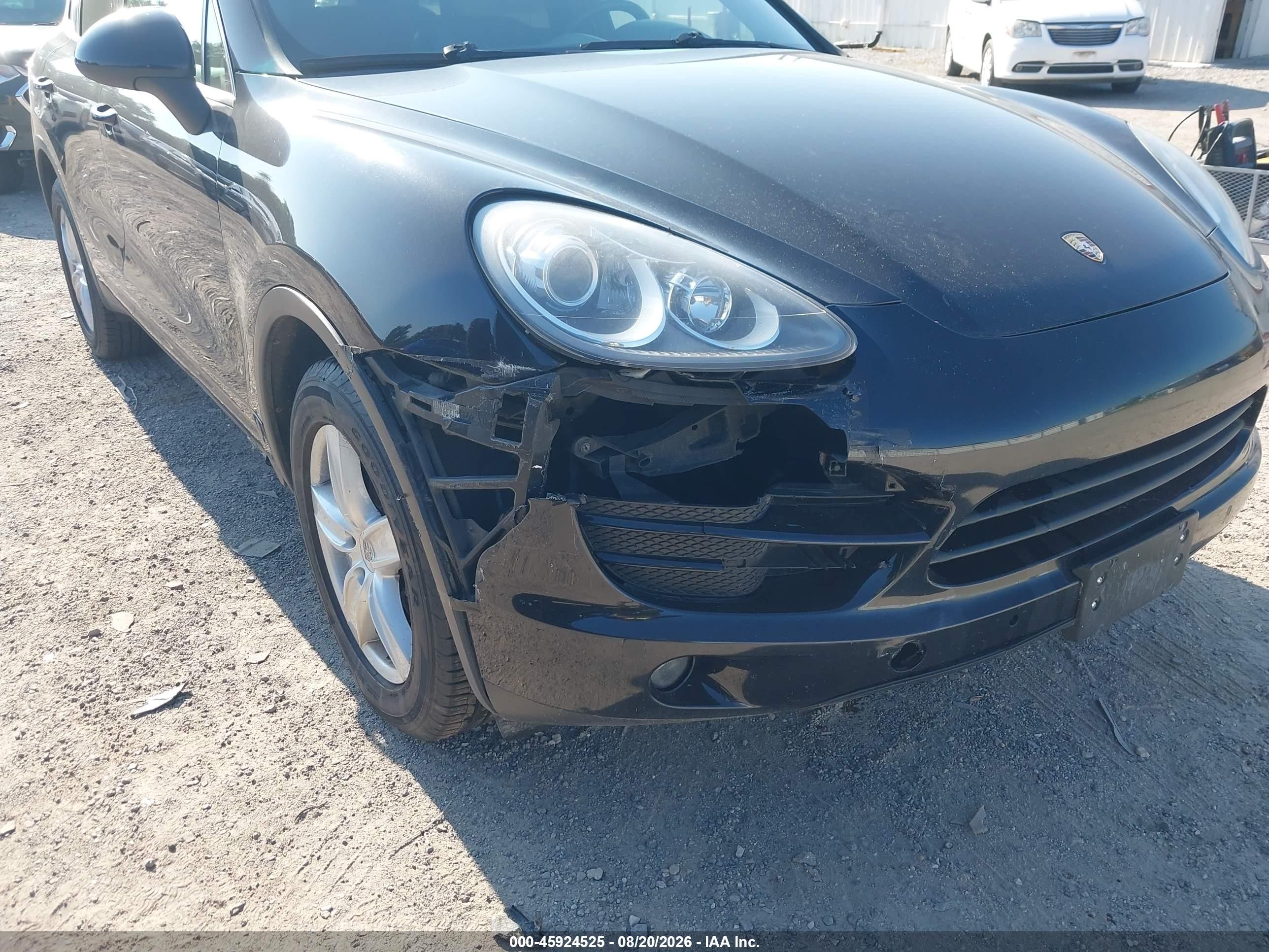 2012 Porsche Cayenne   Black vin: WP1AA2A21CLA12382