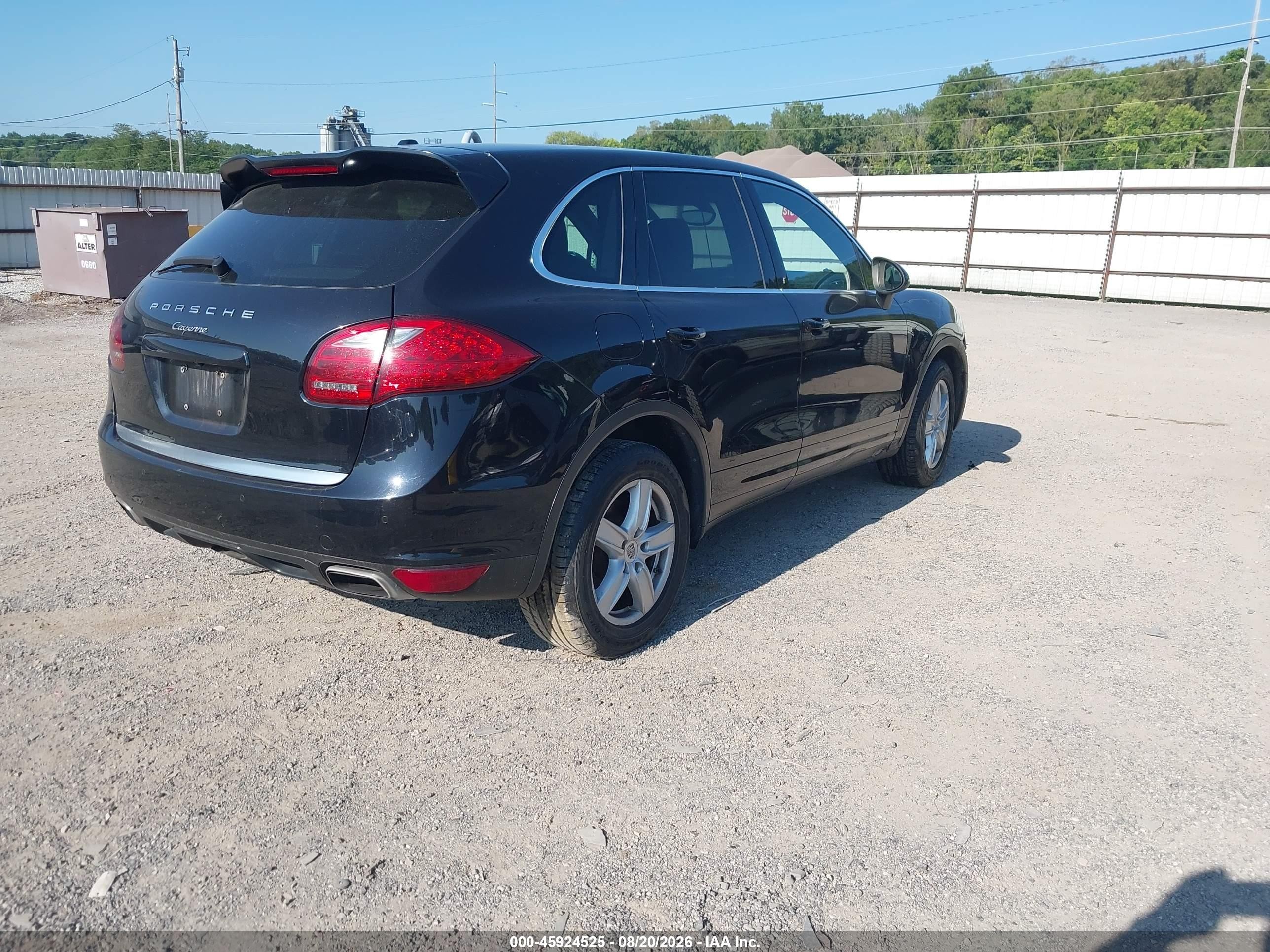 2012 Porsche Cayenne   Black vin: WP1AA2A21CLA12382
