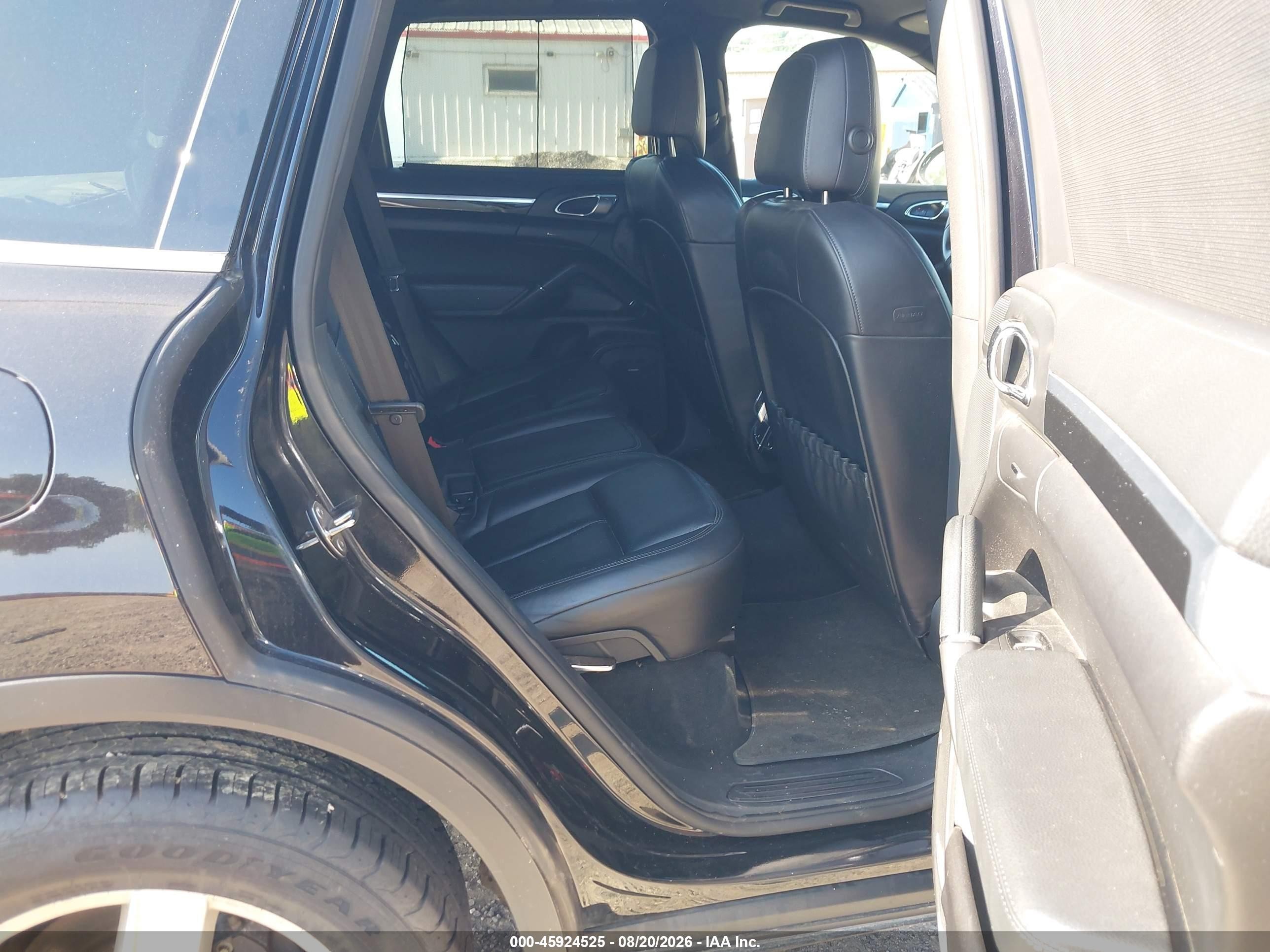 2012 Porsche Cayenne   Black vin: WP1AA2A21CLA12382