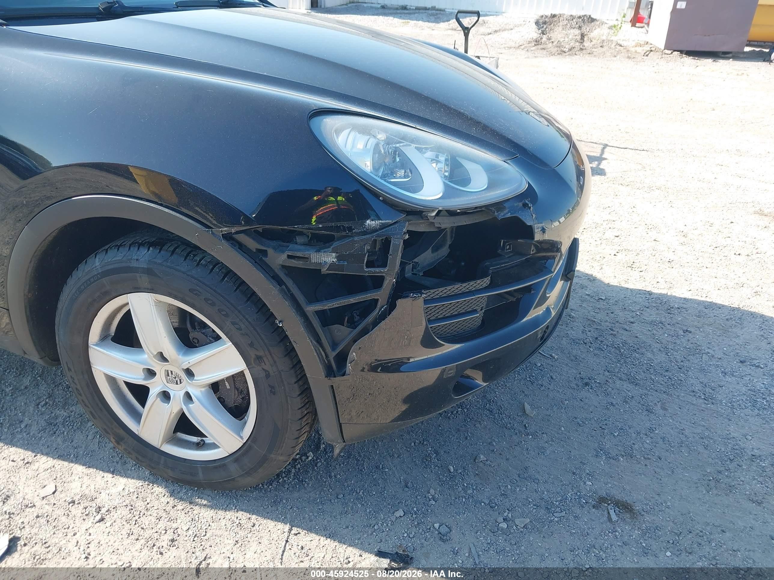 2012 Porsche Cayenne   Black vin: WP1AA2A21CLA12382