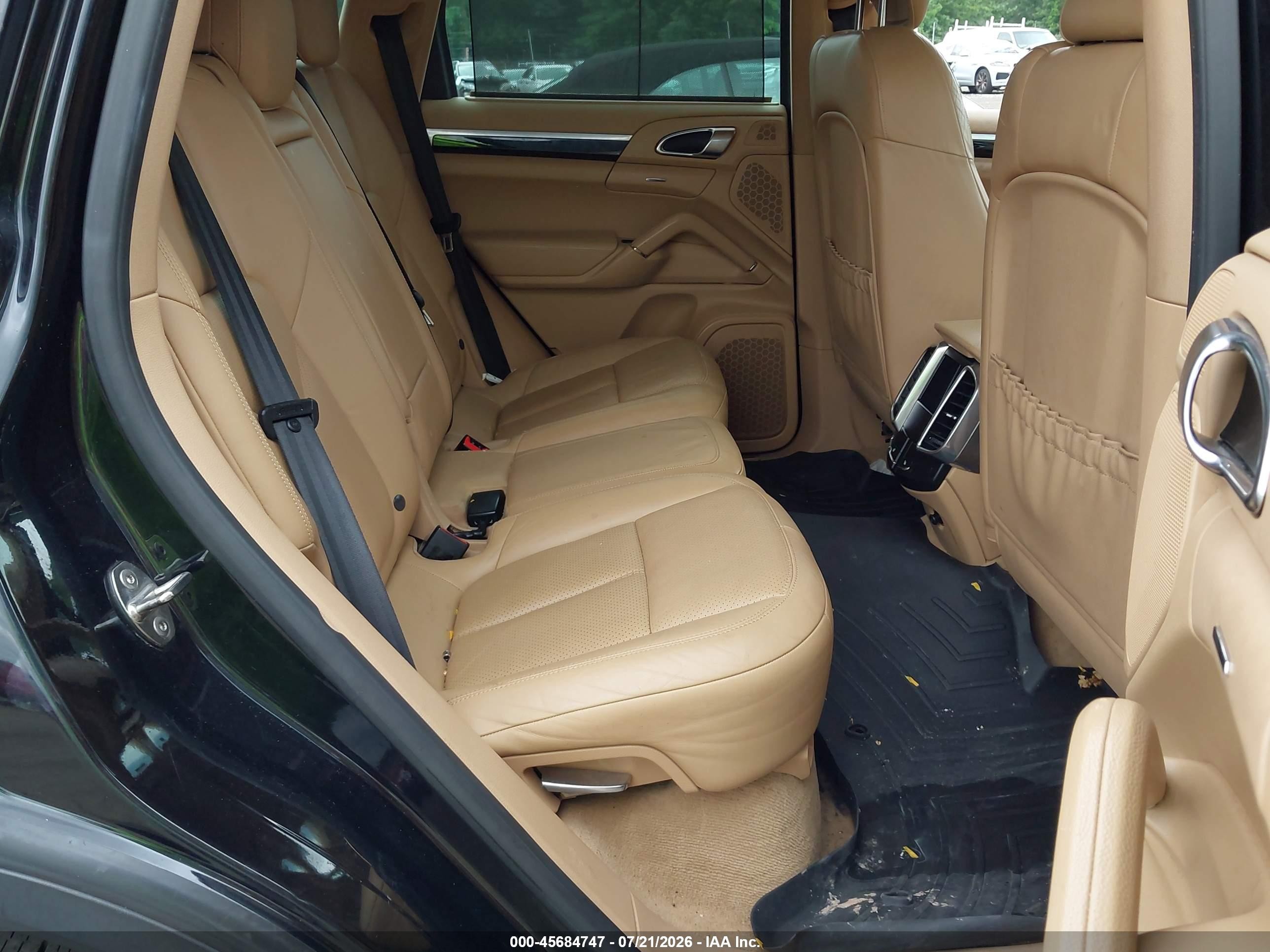 2013 Porsche Cayenne   Black vin: WP1AA2A21DLA06826