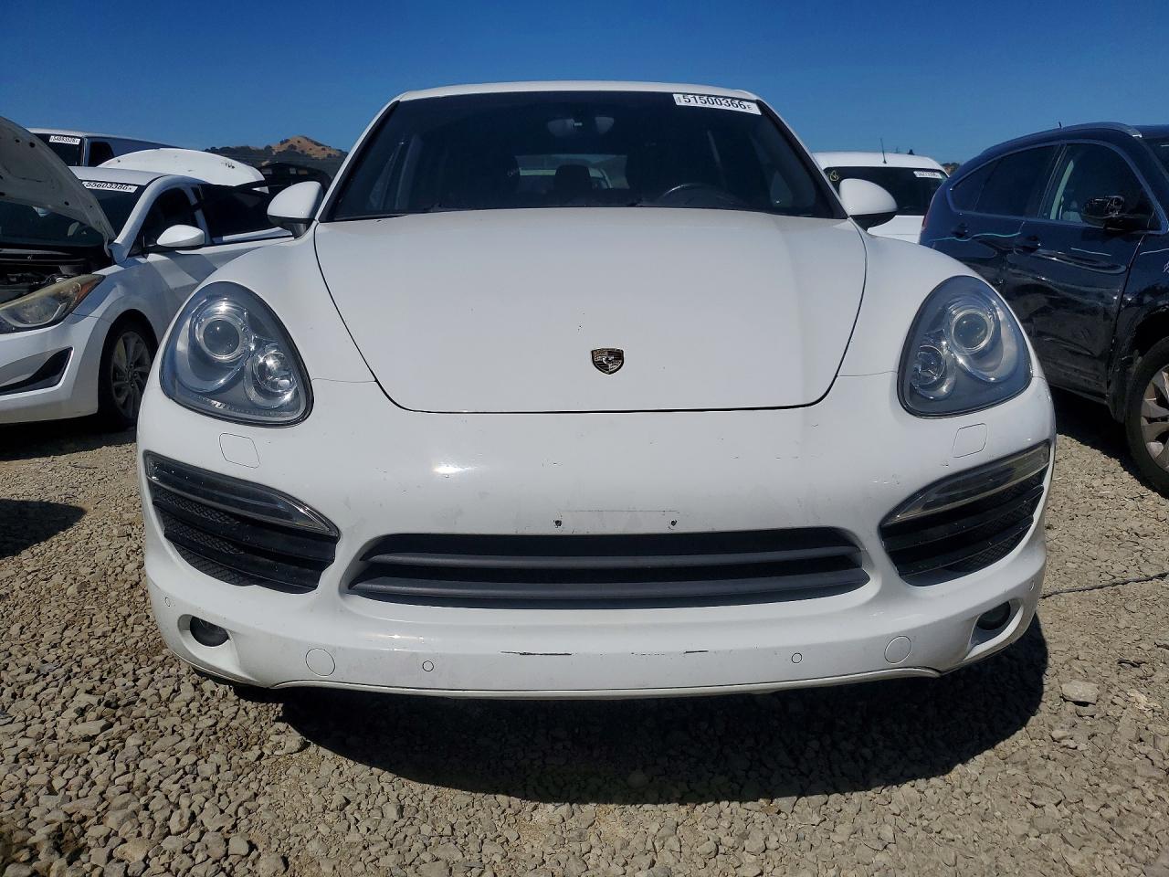 2013 Porsche Cayenne White vin: WP1AA2A21DLA09547