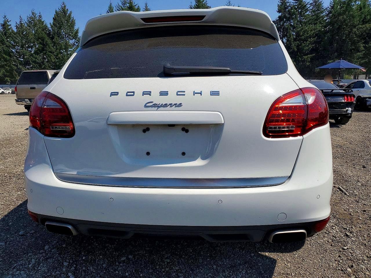 2014 Porsche Cayenne White vin: WP1AA2A21ELA04110