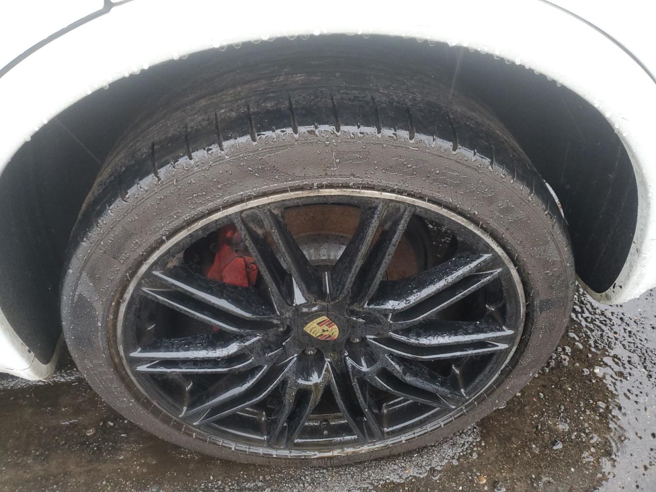 2014 Porsche Cayenne White vin: WP1AA2A21ELA93869 Damage: Left Rear Wheel, Curb Rash, 7 To 8 Inches