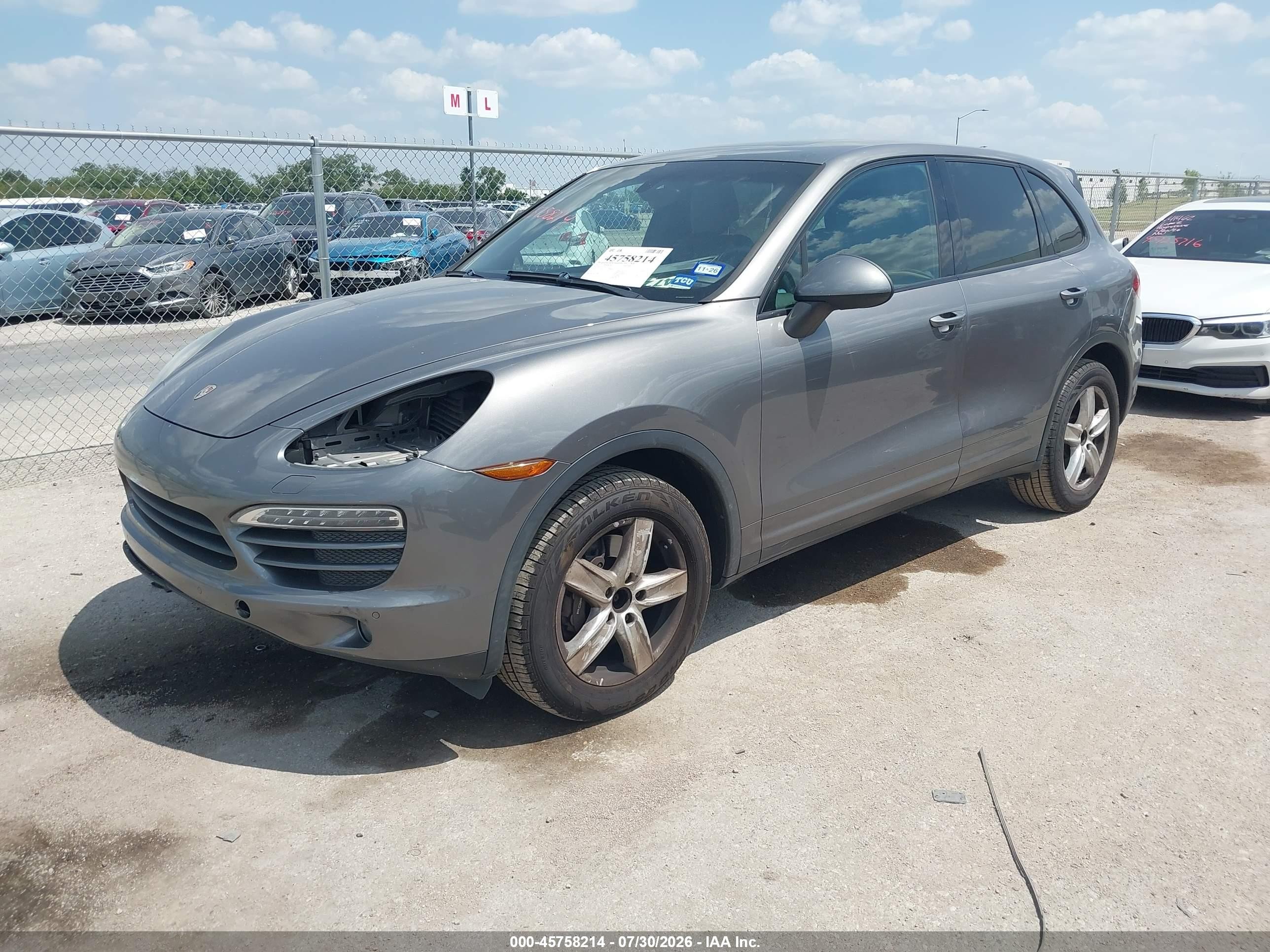 2012 Porsche Cayenne   Gray vin: WP1AA2A22CLA02301