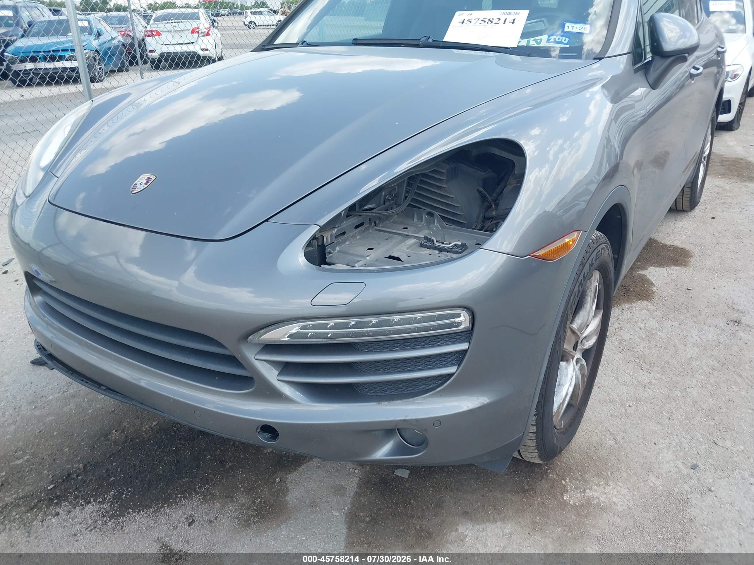 2012 Porsche Cayenne   Gray vin: WP1AA2A22CLA02301
