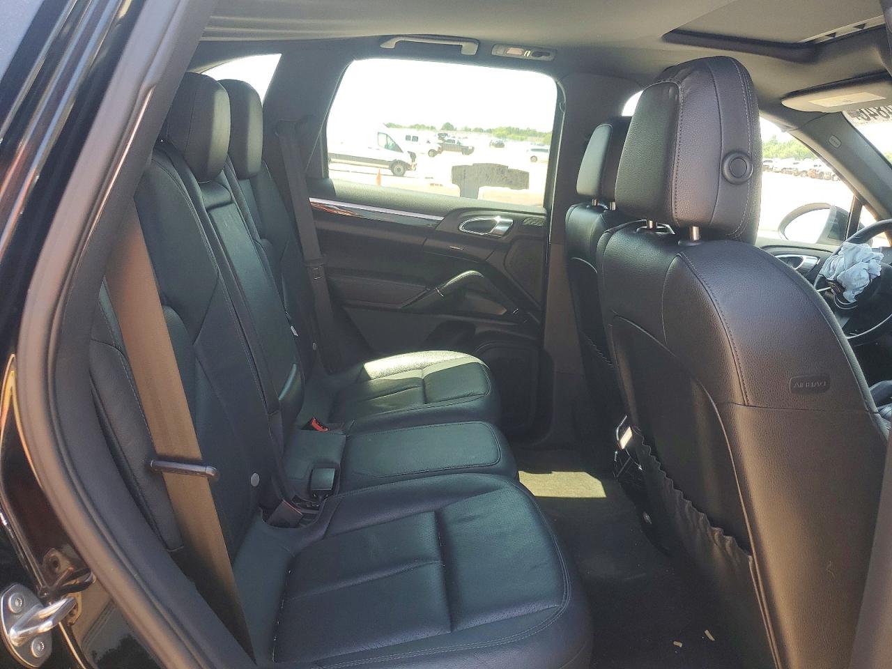 2012 Porsche Cayenne Black vin: WP1AA2A22CLA07806