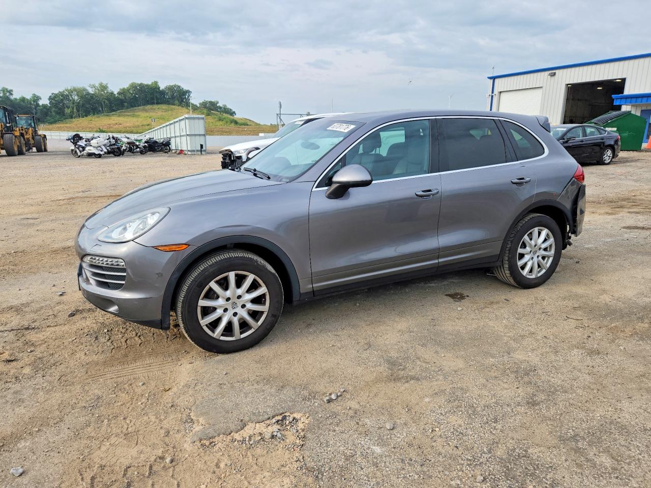 2012 Porsche Cayenne Cayenne Silver vin: WP1AA2A22CLA10804