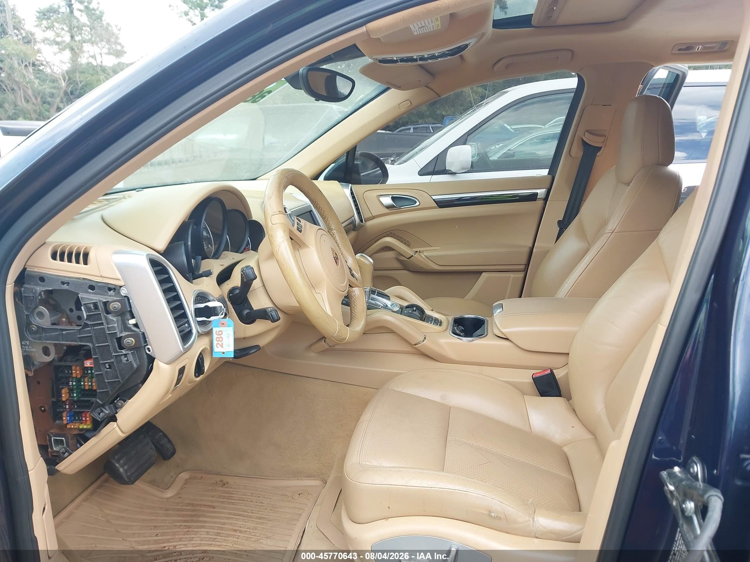 2011 Porsche Cayenne   Dark Blue vin: WP1AA2A23BLA07554