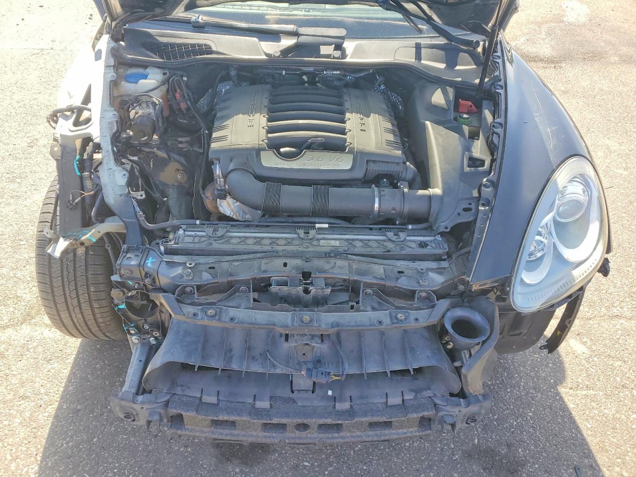 2012 Porsche Cayenne Black vin: WP1AA2A24CLA02624