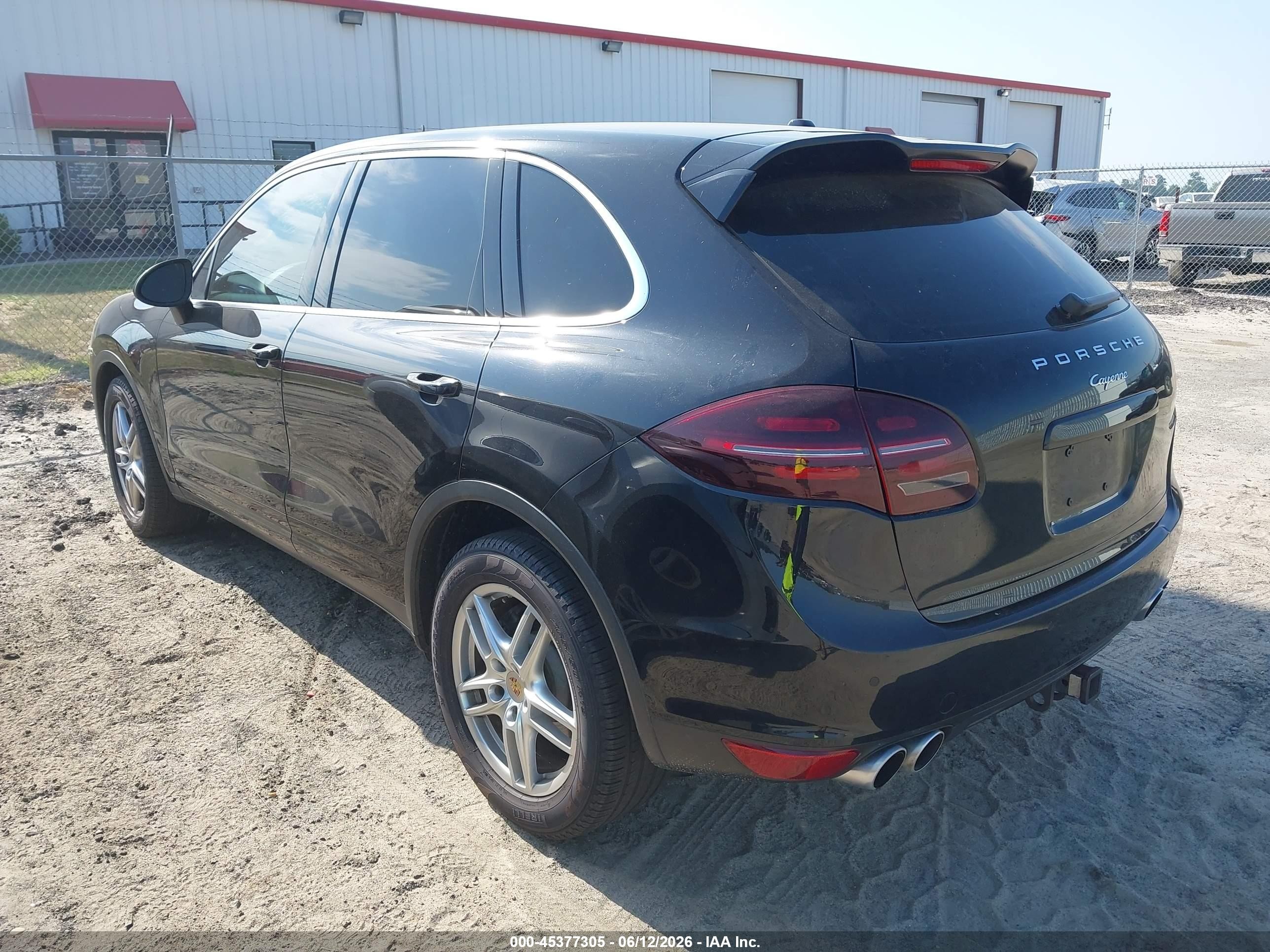 2014 Porsche Cayenne   Black vin: WP1AA2A24ELA94224