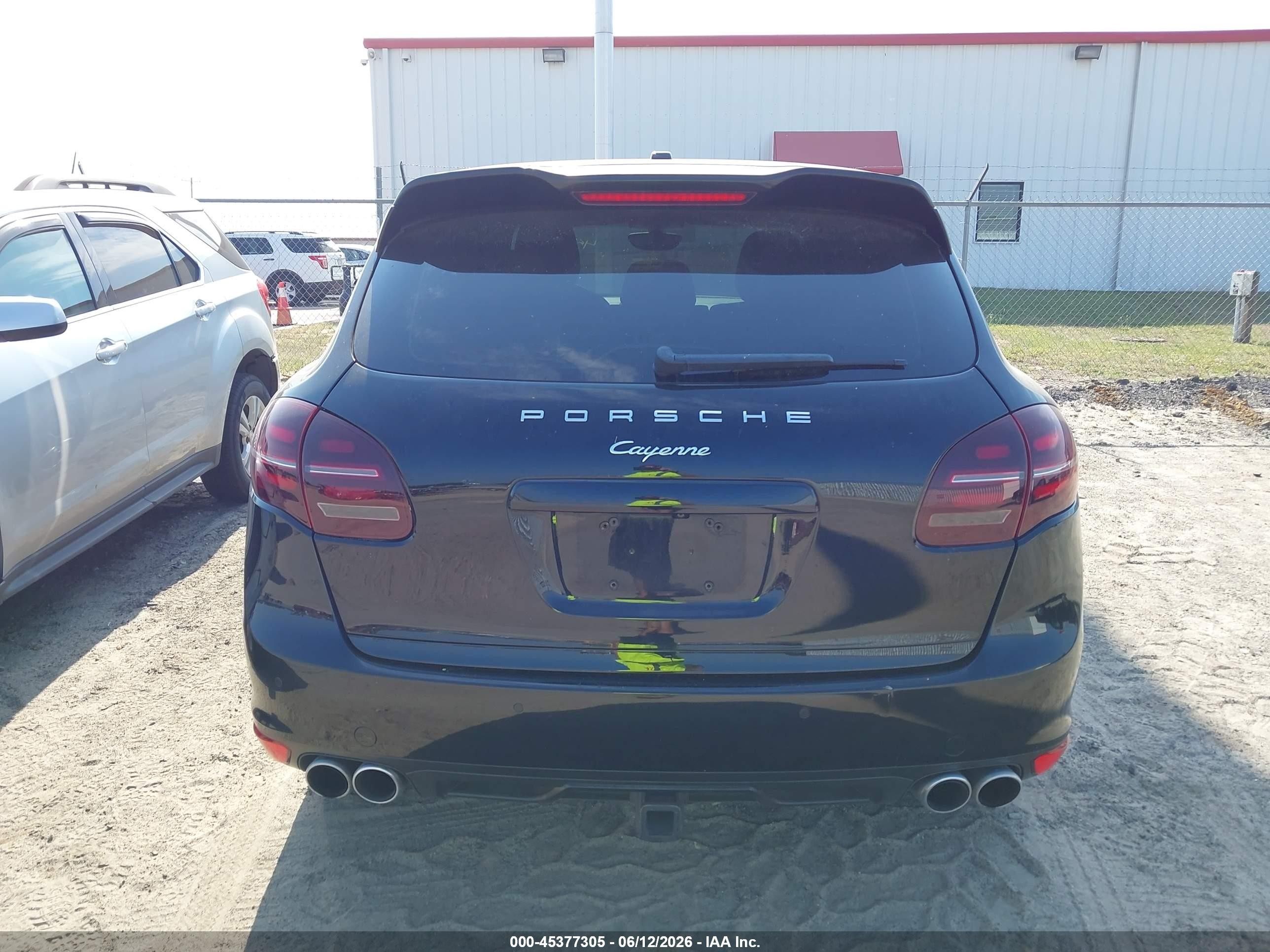 2014 Porsche Cayenne   Black vin: WP1AA2A24ELA94224