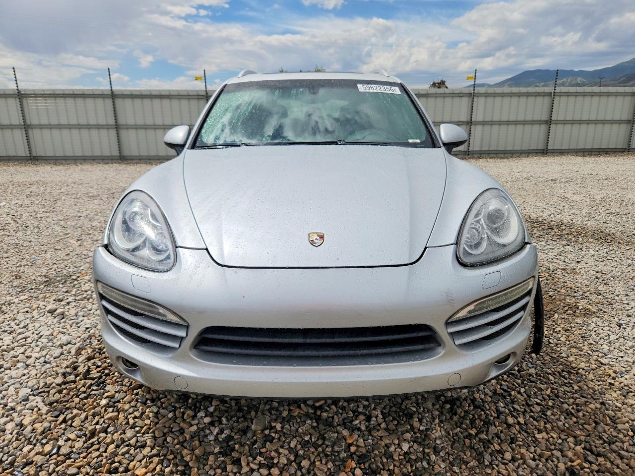 2013 Porsche Cayenne Gray vin: WP1AA2A25DLA12497