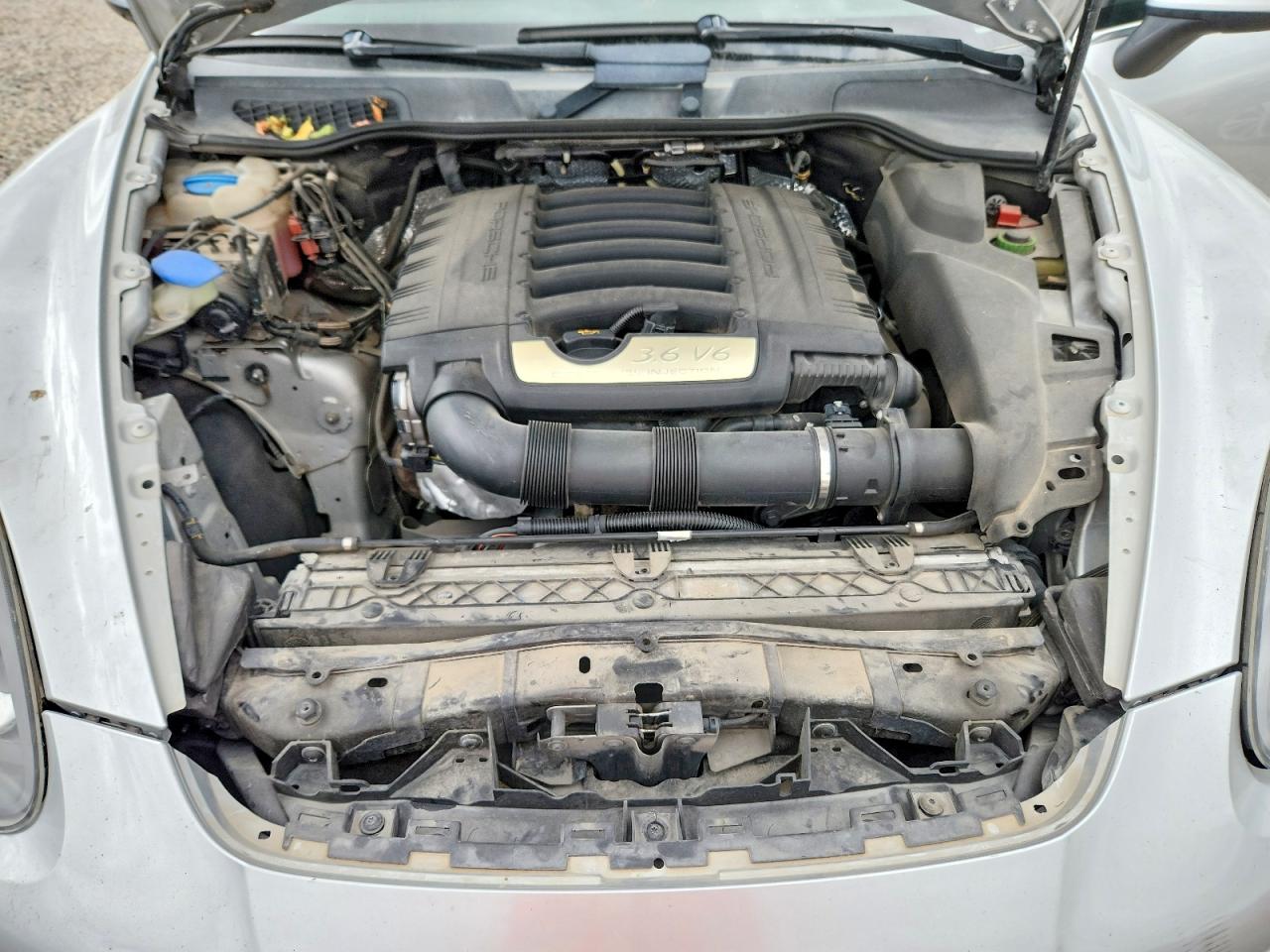 2013 Porsche Cayenne Gray vin: WP1AA2A25DLA12497