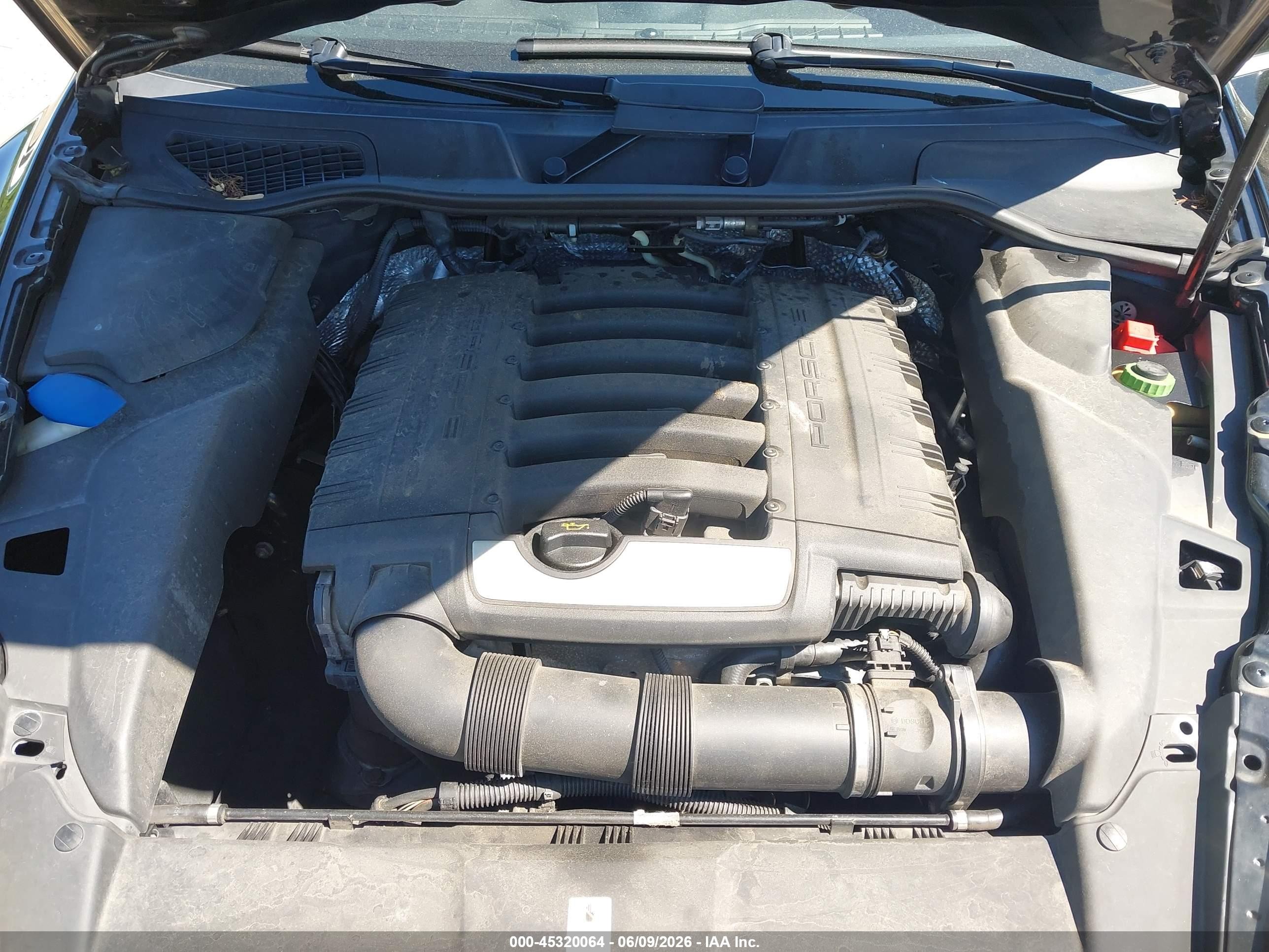 2014 Porsche Cayenne Platinum Edition Черный vin: WP1AA2A25ELA90778