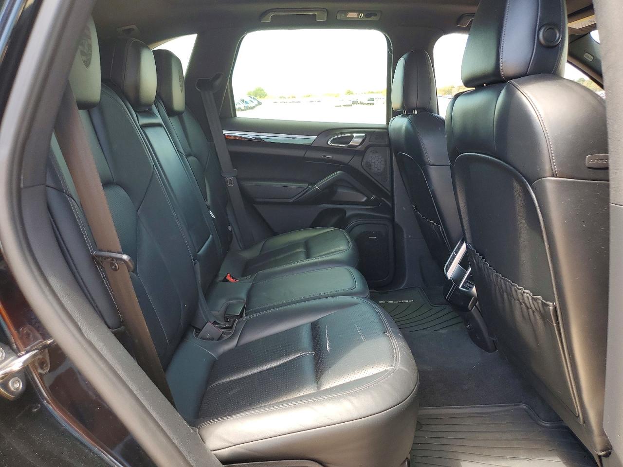 2014 Porsche Cayenne Черный vin: WP1AA2A25ELA90814