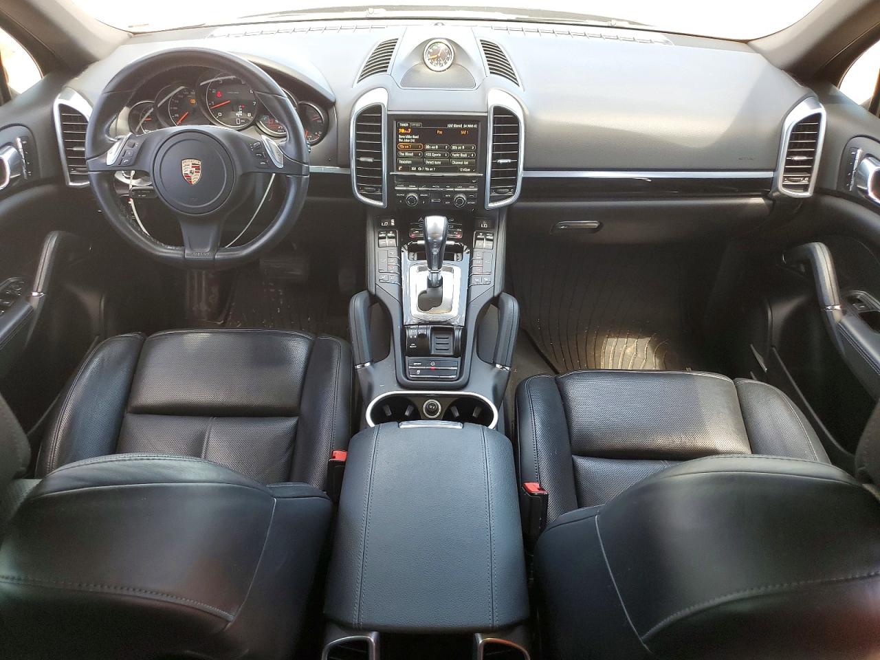 2014 Porsche Cayenne Черный vin: WP1AA2A25ELA90814