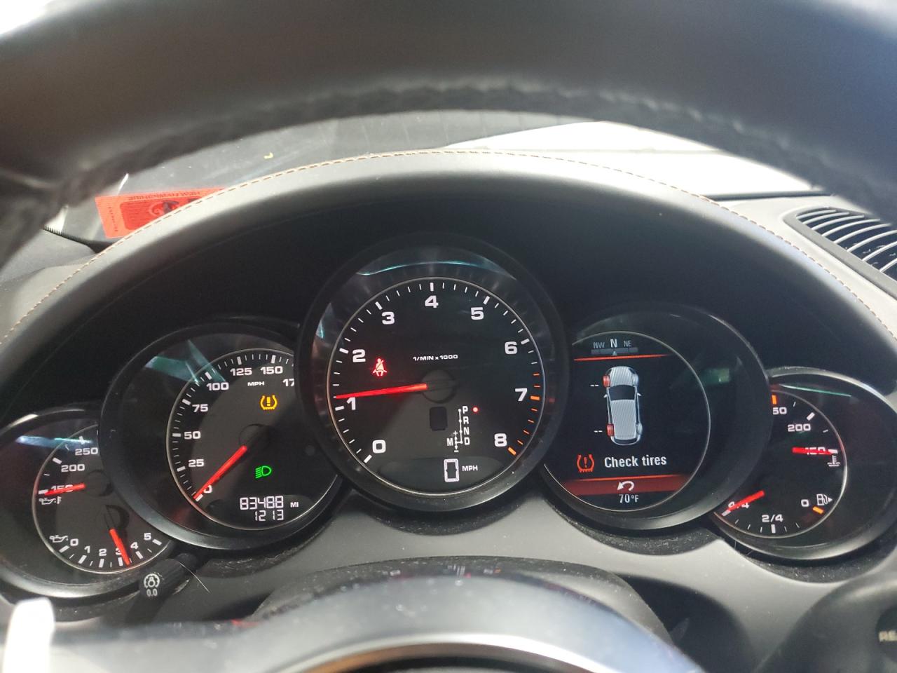 2018 Porsche Cayenne Черный vin: WP1AA2A25JKA05583