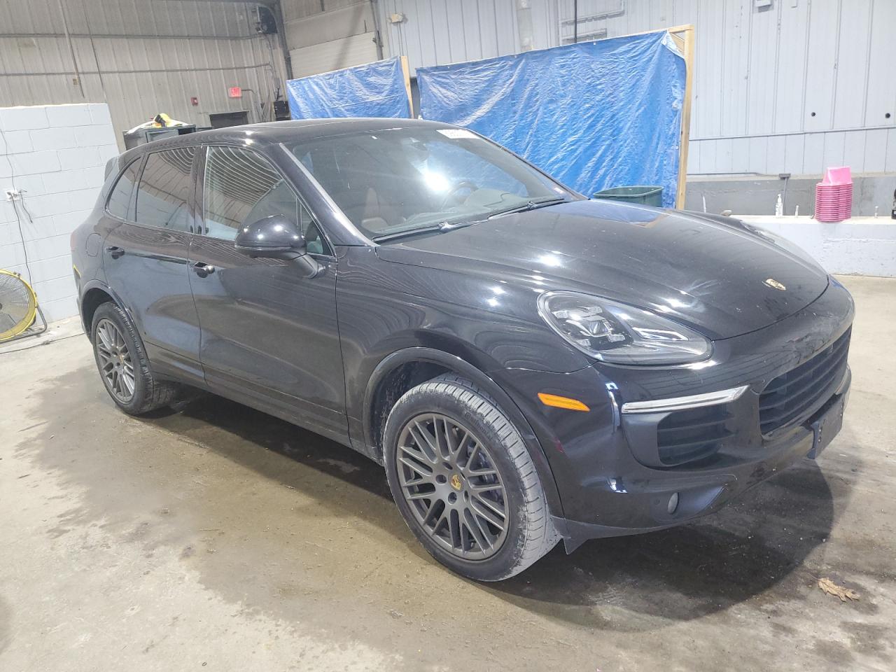 2018 Porsche Cayenne Черный vin: WP1AA2A25JKA05583