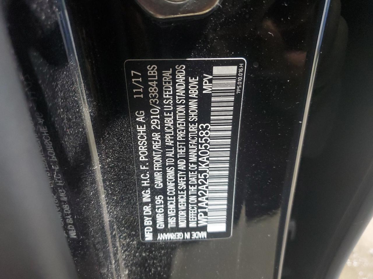 2018 Porsche Cayenne Черный vin: WP1AA2A25JKA05583