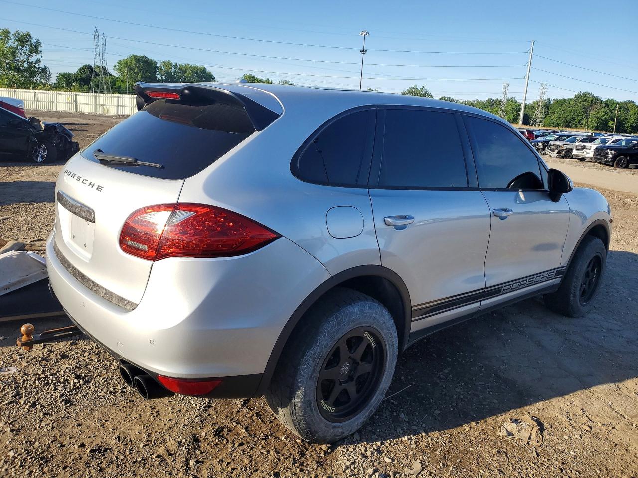 2012 Porsche Cayenne Gray vin: WP1AA2A26CLA09784
