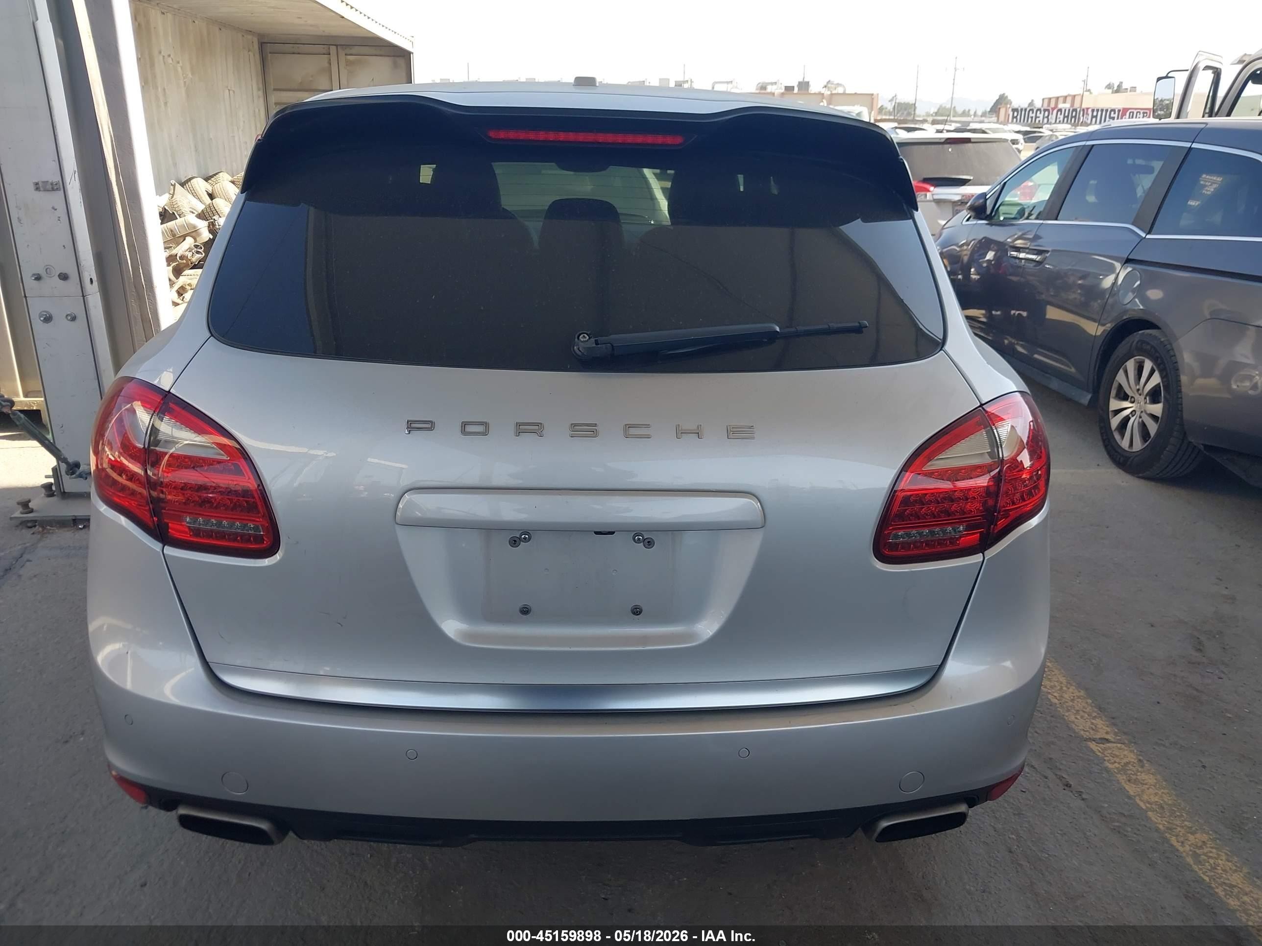 2012 Porsche Cayenne   Silver vin: WP1AA2A26CLA10143