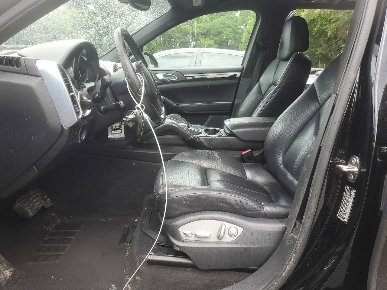 2013 Porsche Cayenne Black vin: WP1AA2A26DLA03999