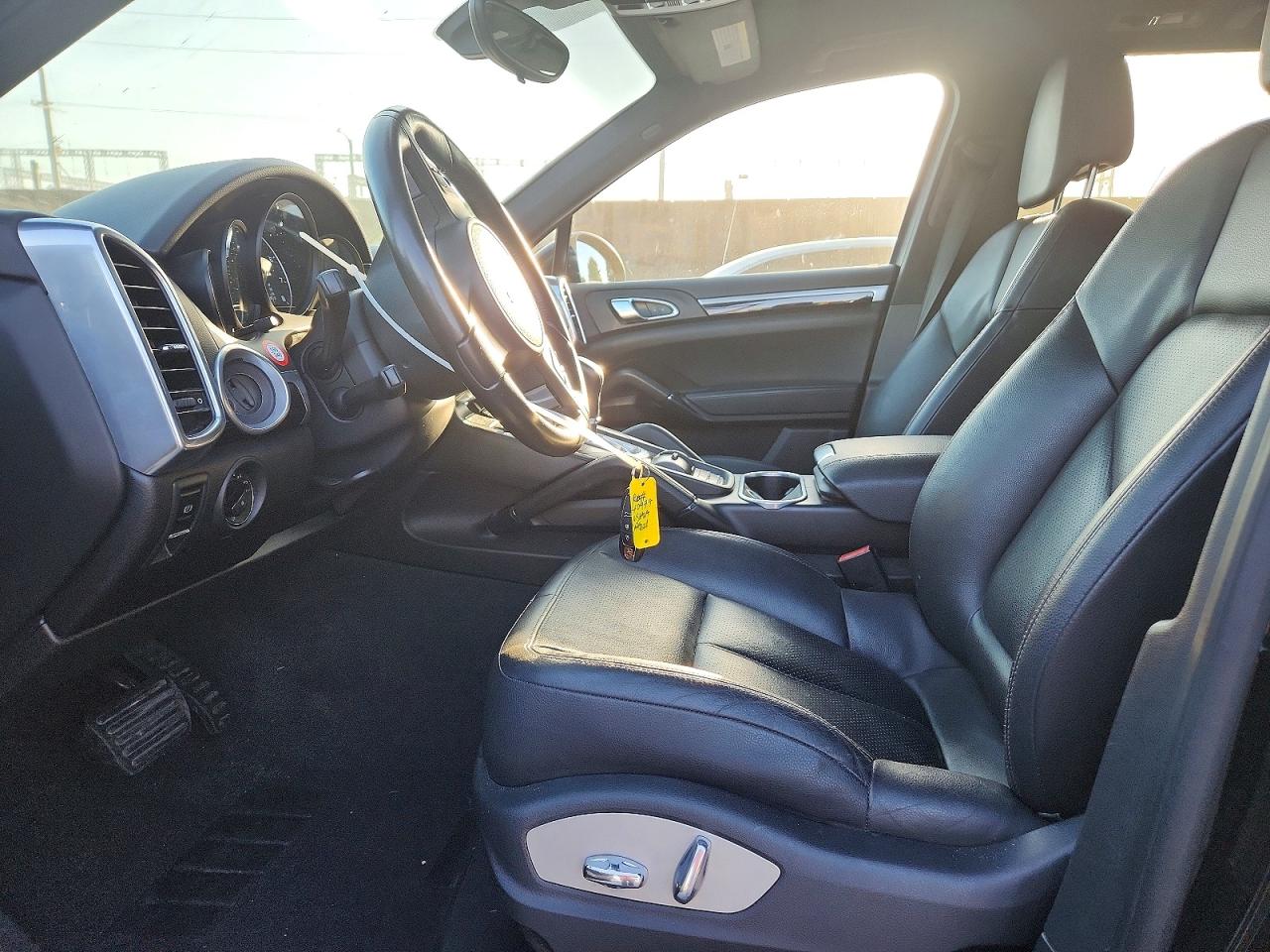 2013 Porsche Cayenne Black vin: WP1AA2A26DLA06465