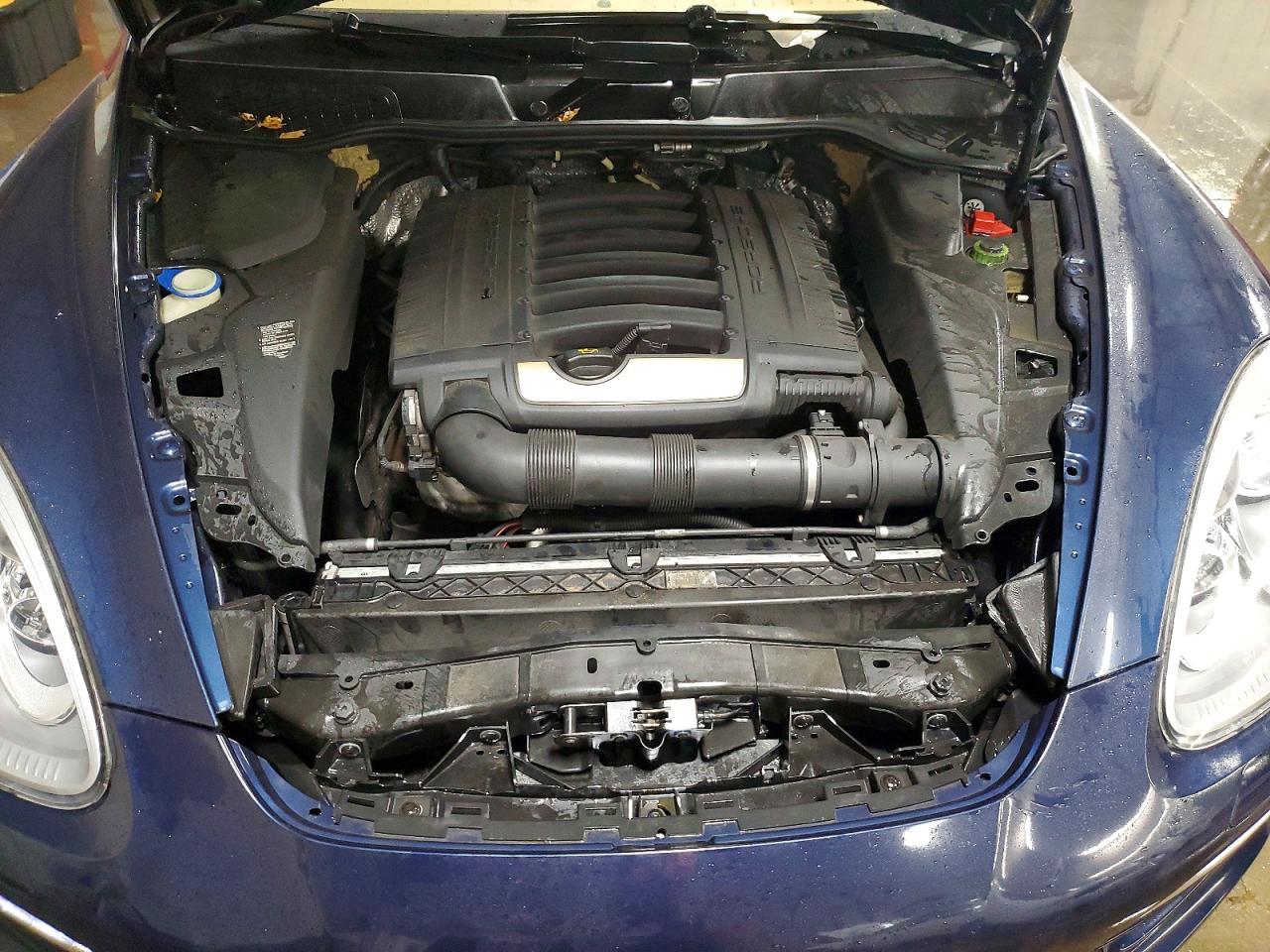 2013 Porsche Cayenne Blue vin: WP1AA2A26DLA11066