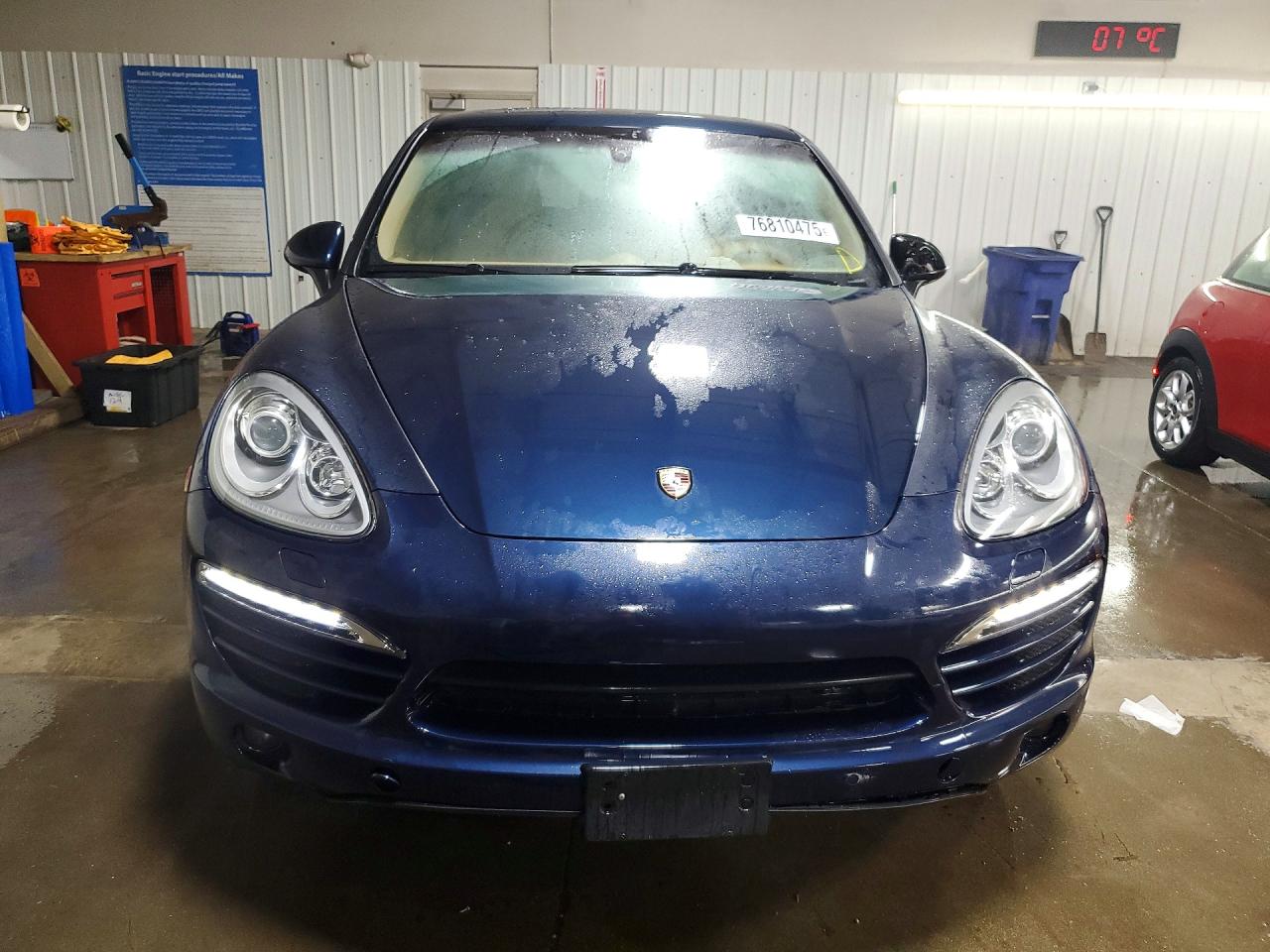 2013 Porsche Cayenne Blue vin: WP1AA2A26DLA11066