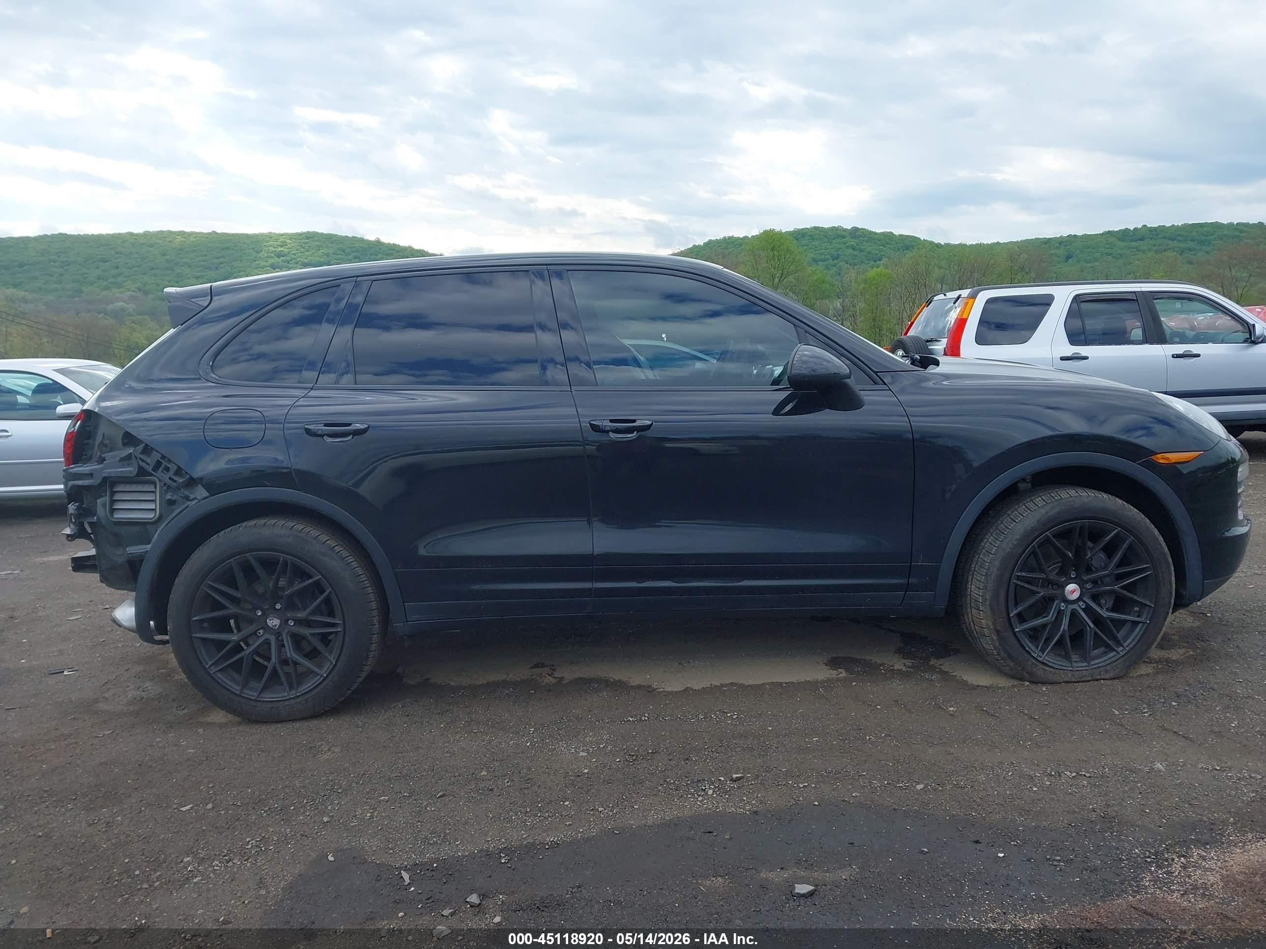 2014 Porsche Cayenne Platinum Edition Black vin: WP1AA2A26ELA05480