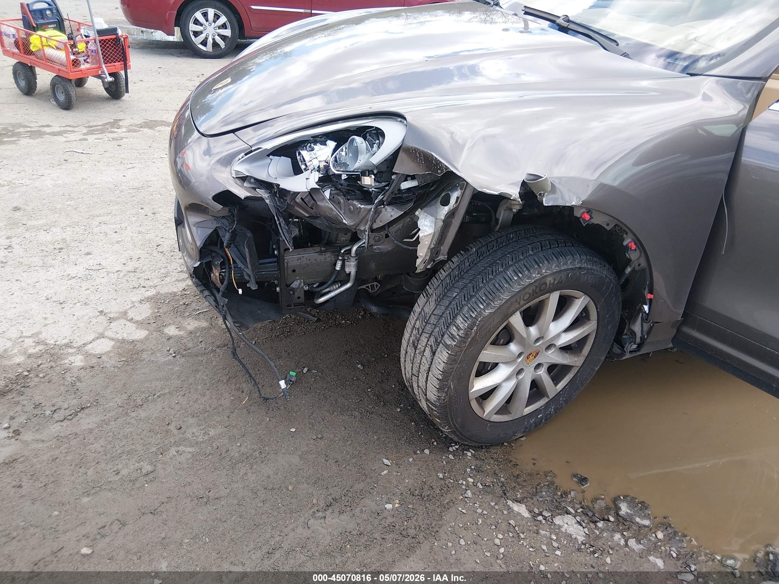 2014 Porsche Cayenne Brown vin: WP1AA2A26ELA97612