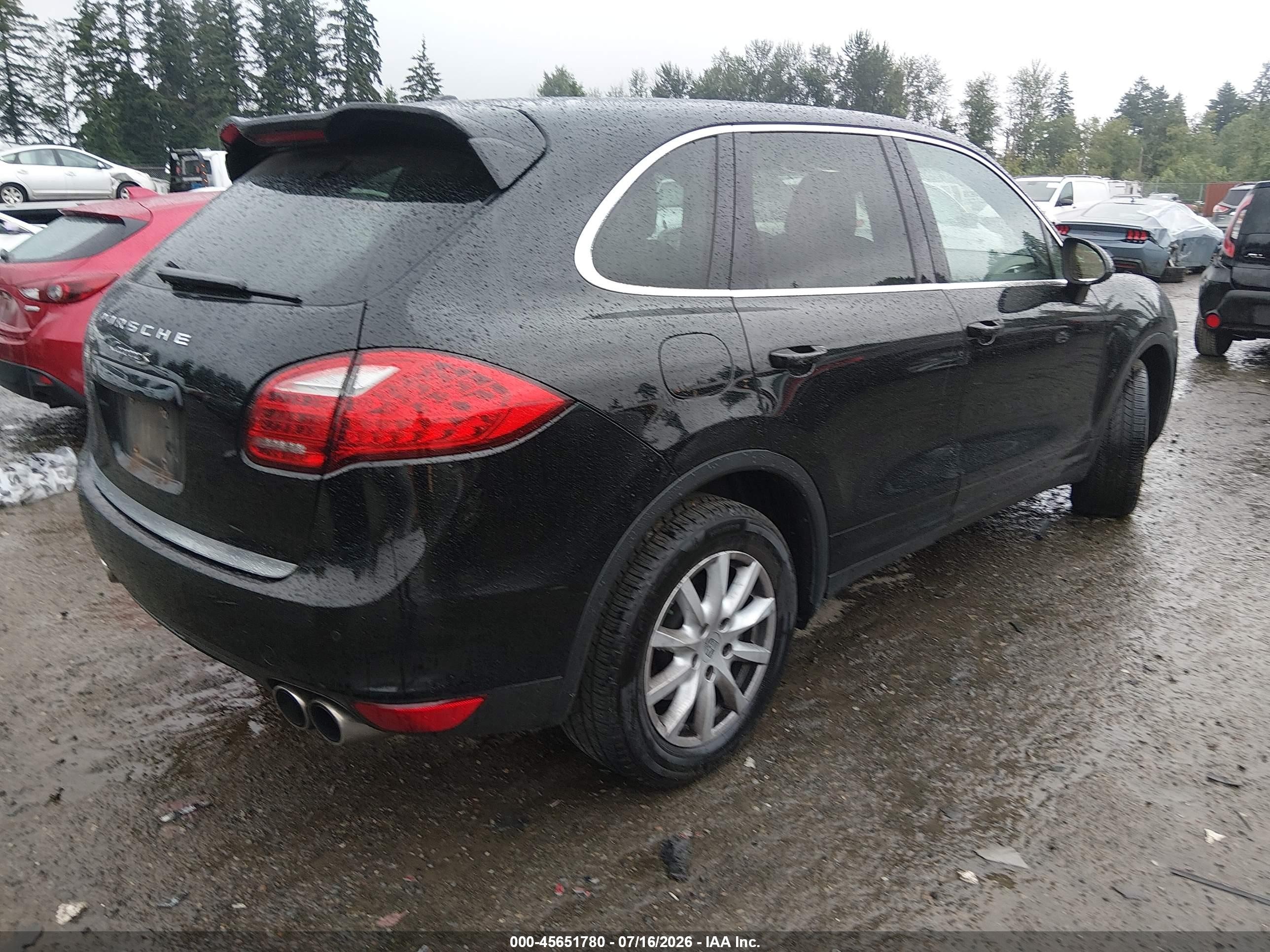 2012 Porsche Cayenne   Black vin: WP1AA2A28CLA12735