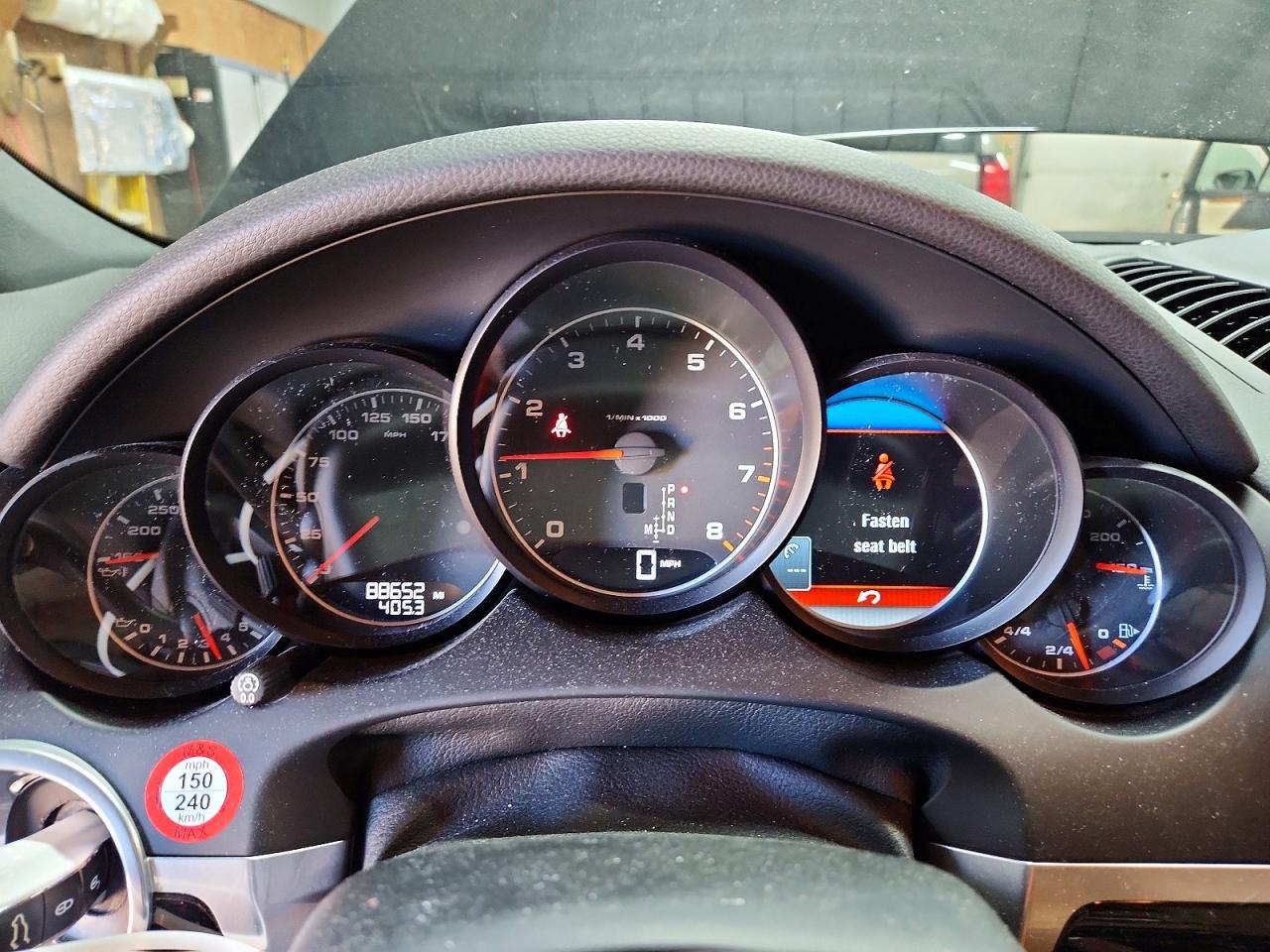 2014 Porsche Cayenne Черный vin: WP1AA2A28ELA06856