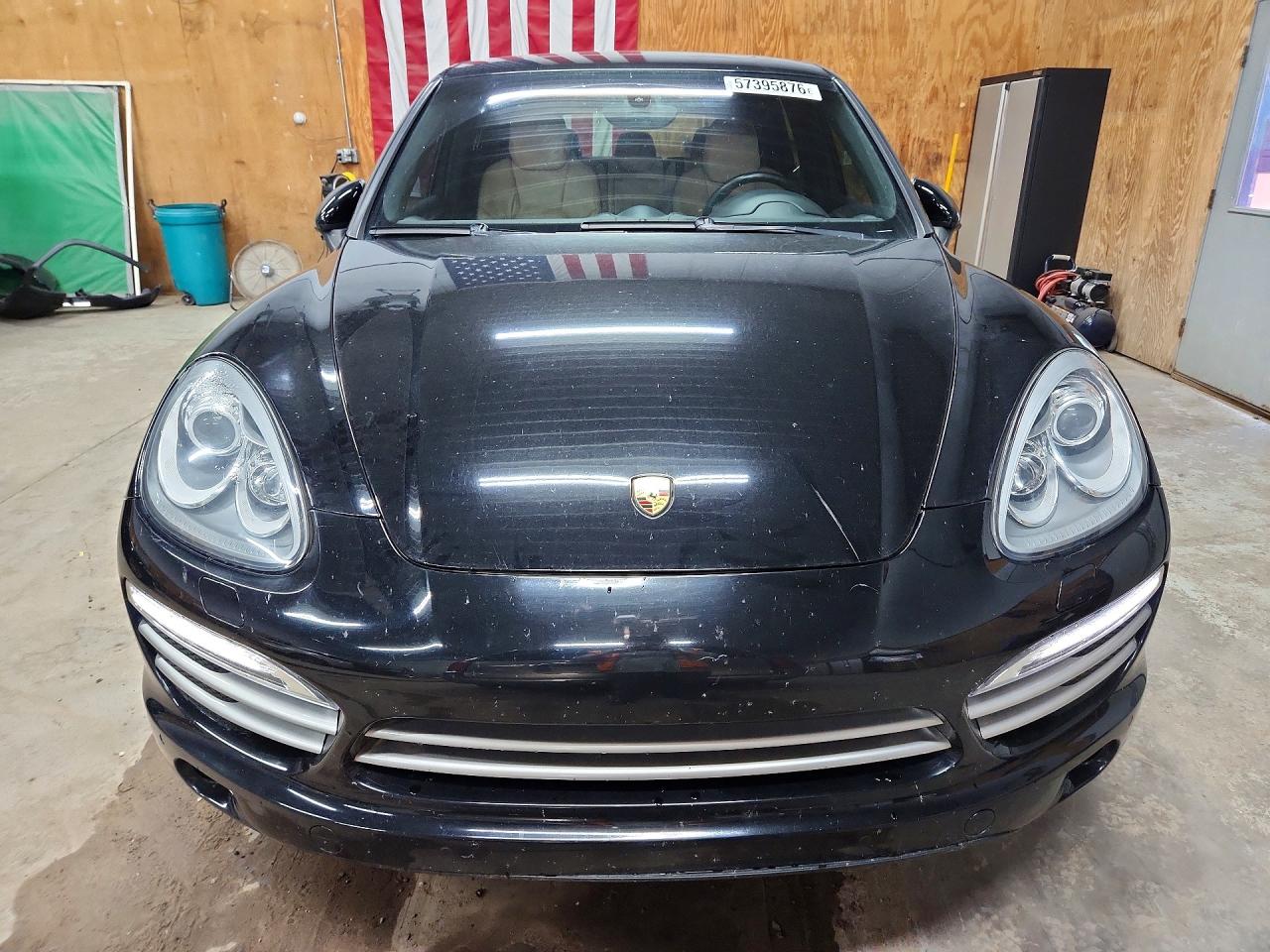 2014 Porsche Cayenne Черный vin: WP1AA2A28ELA06856
