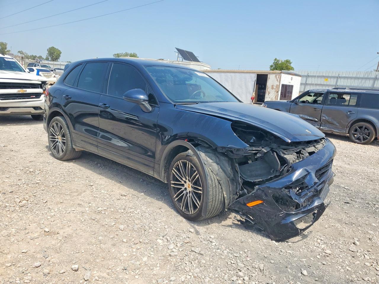 2016 Porsche Cayenne Черный vin: WP1AA2A28GLA04317