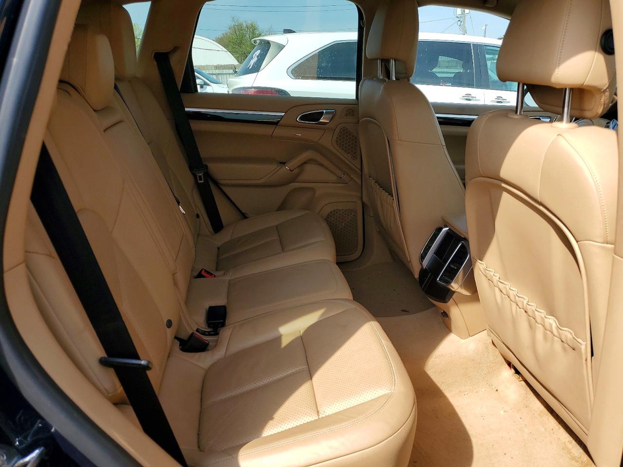 2014 Porsche Cayenne Blue vin: WP1AA2A29ELA03206