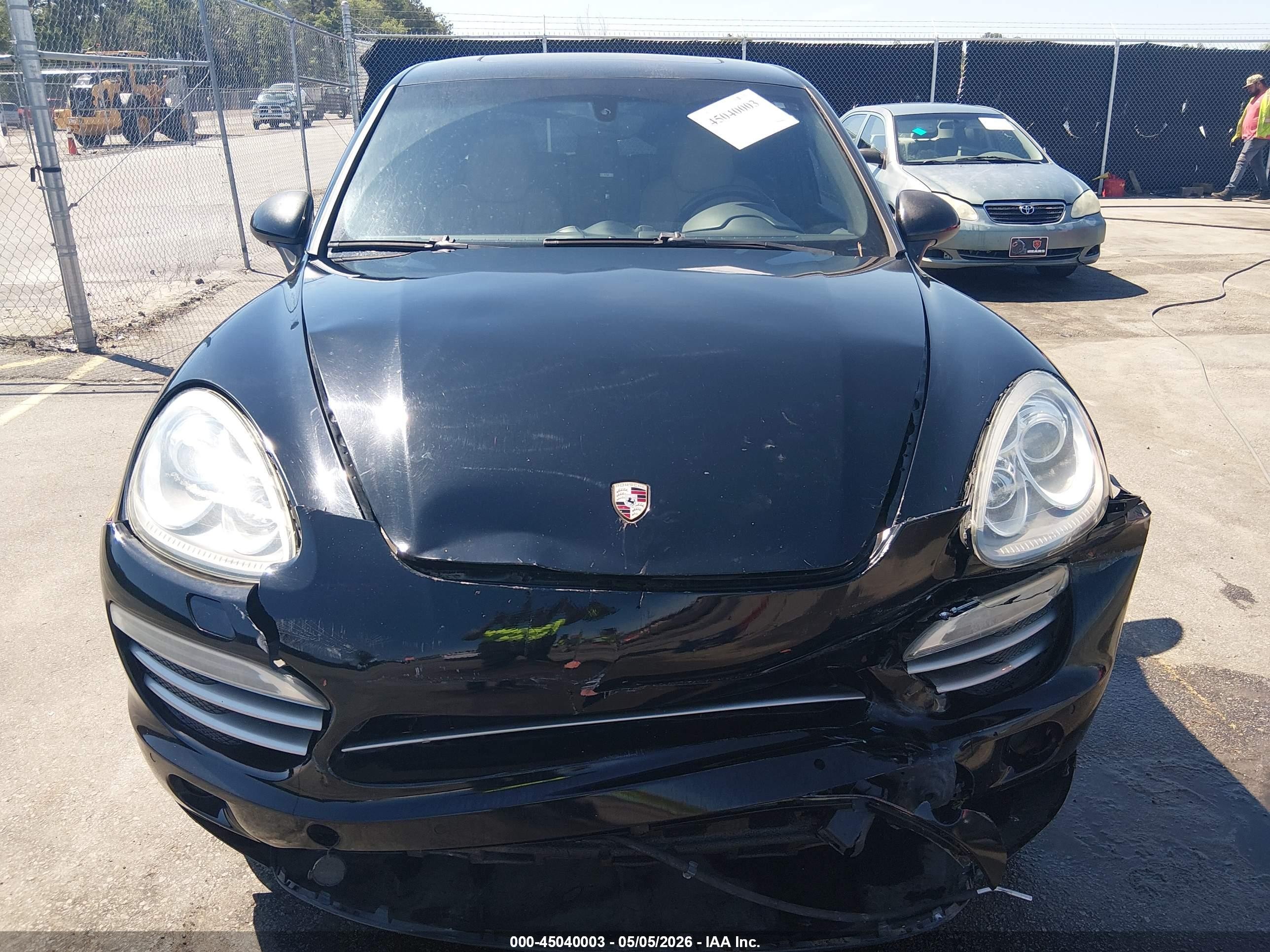 2014 Porsche Cayenne Platinum Edition Черный vin: WP1AA2A29ELA09880