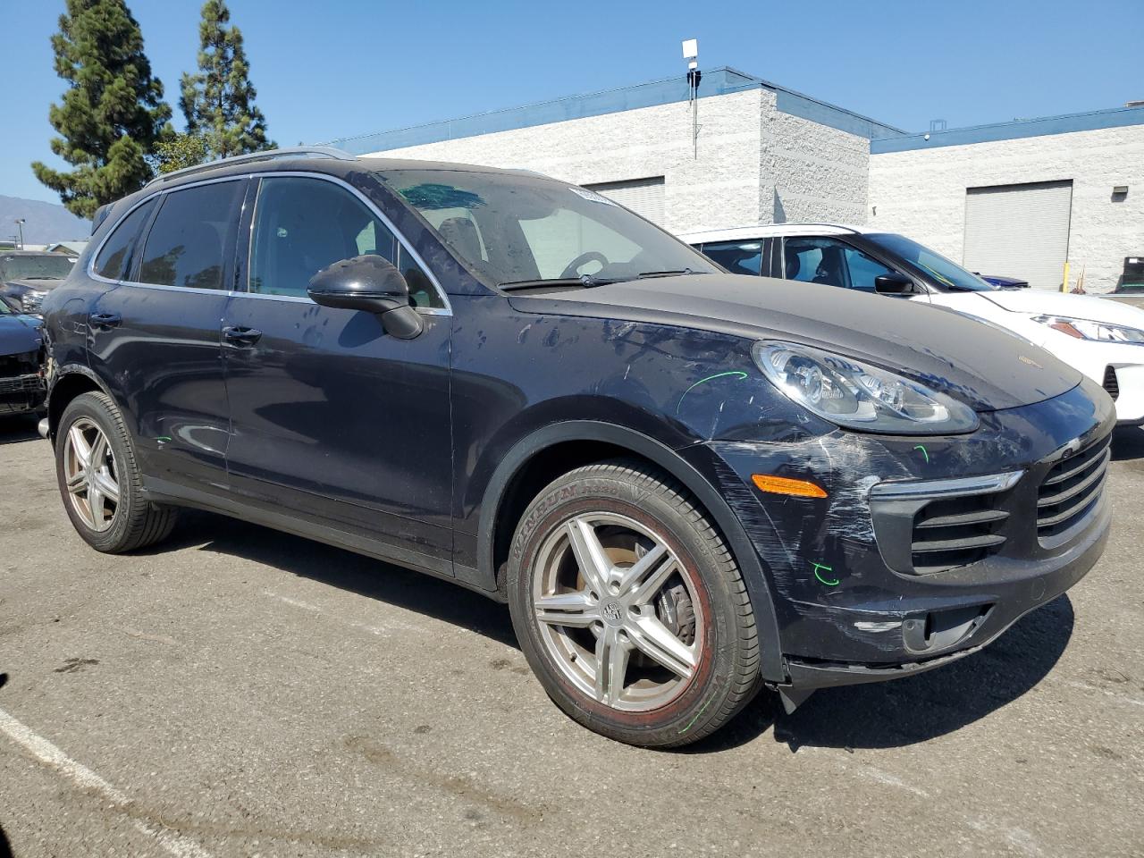 2016 Porsche Cayenne Black vin: WP1AA2A29GLA09882
