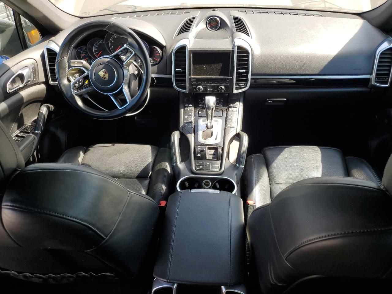 2016 Porsche Cayenne Black vin: WP1AA2A29GLA09882