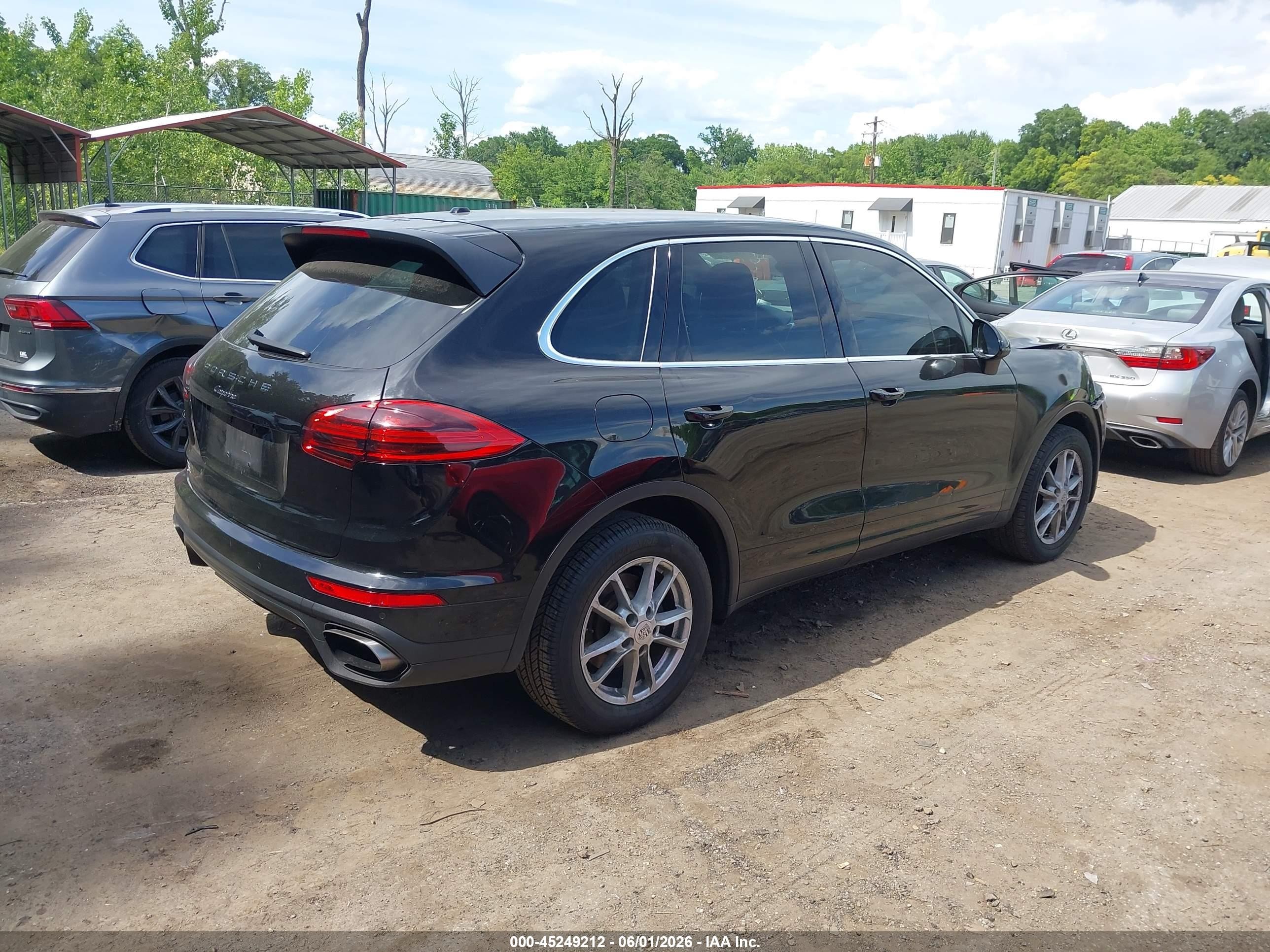 2016 Porsche Cayenne   Black vin: WP1AA2A29GLA10546