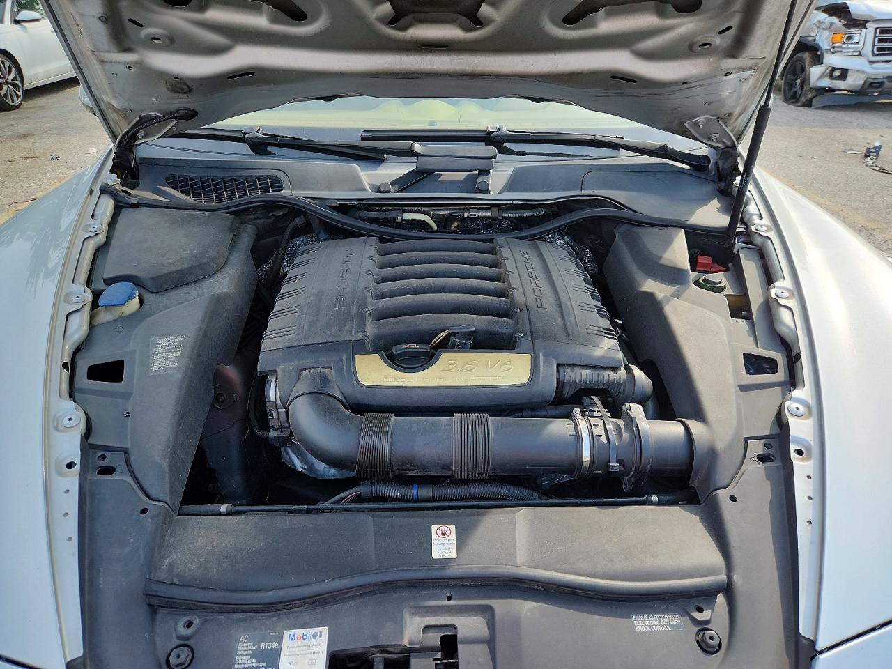 2012 Porsche Cayenne Серебряный vin: WP1AA2A2XCLA07214