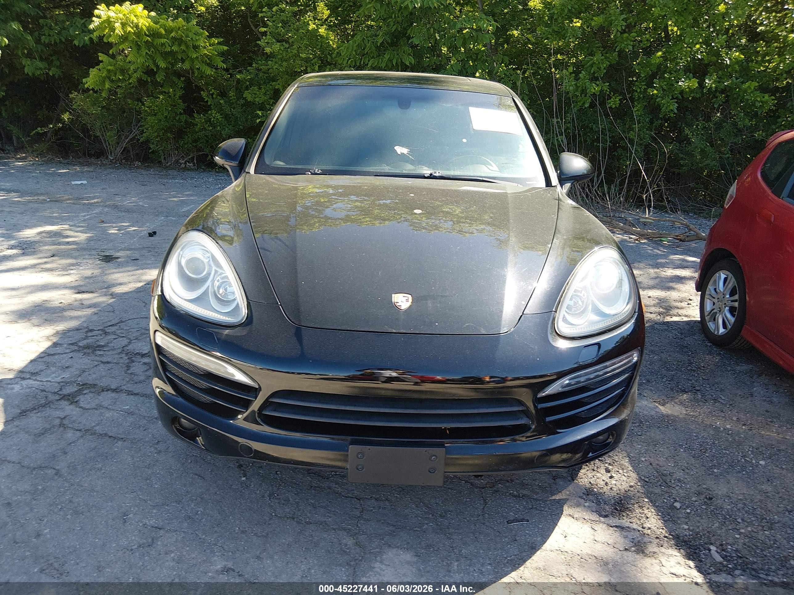 2013 Porsche Cayenne   Black vin: WP1AA2A2XDLA08803