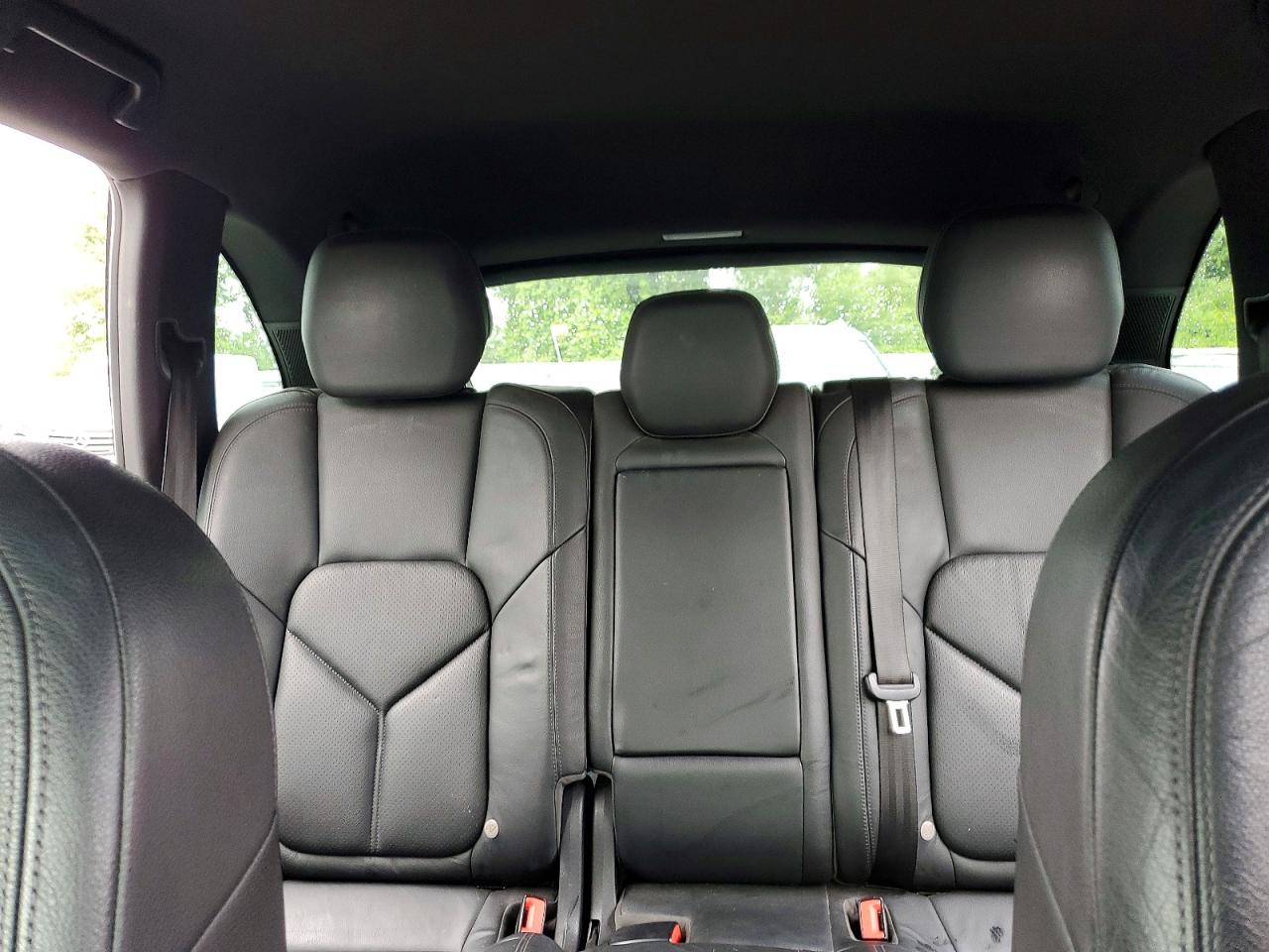 2014 Porsche Cayenne Белый vin: WP1AA2A2XELA04963