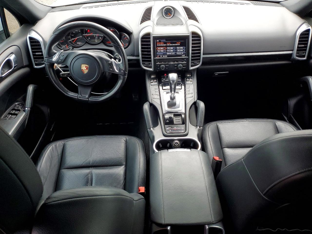 2014 Porsche Cayenne Белый vin: WP1AA2A2XELA04963