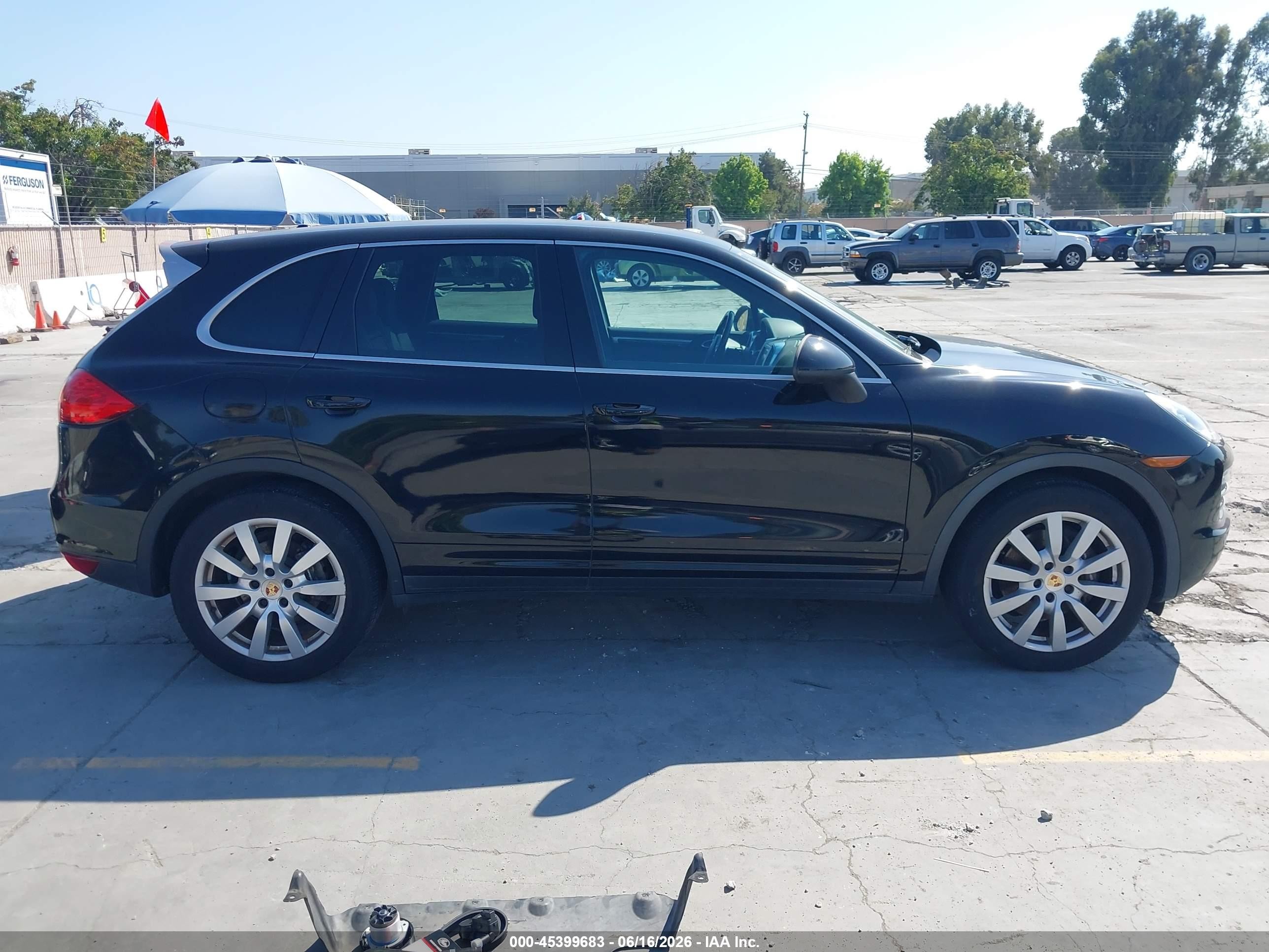 2014 Porsche Cayenne Platinum Edition Black vin: WP1AA2A2XELA09726