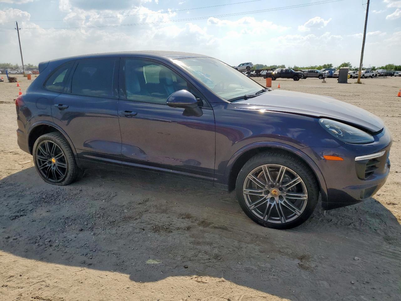 2018 Porsche Cayenne Blue vin: WP1AA2A2XJKA00959
