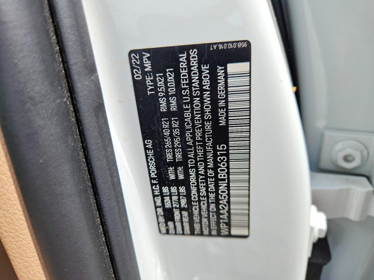 2022 Porsche Macan White vin: WP1AA2A50NLB06315