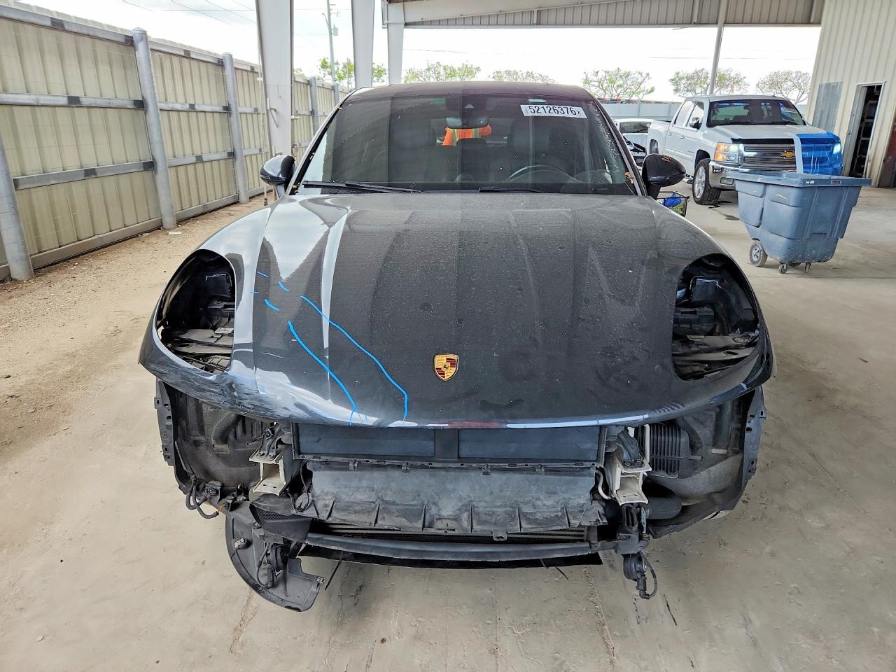2019 Porsche Macan Gray vin: WP1AA2A51KLB03449